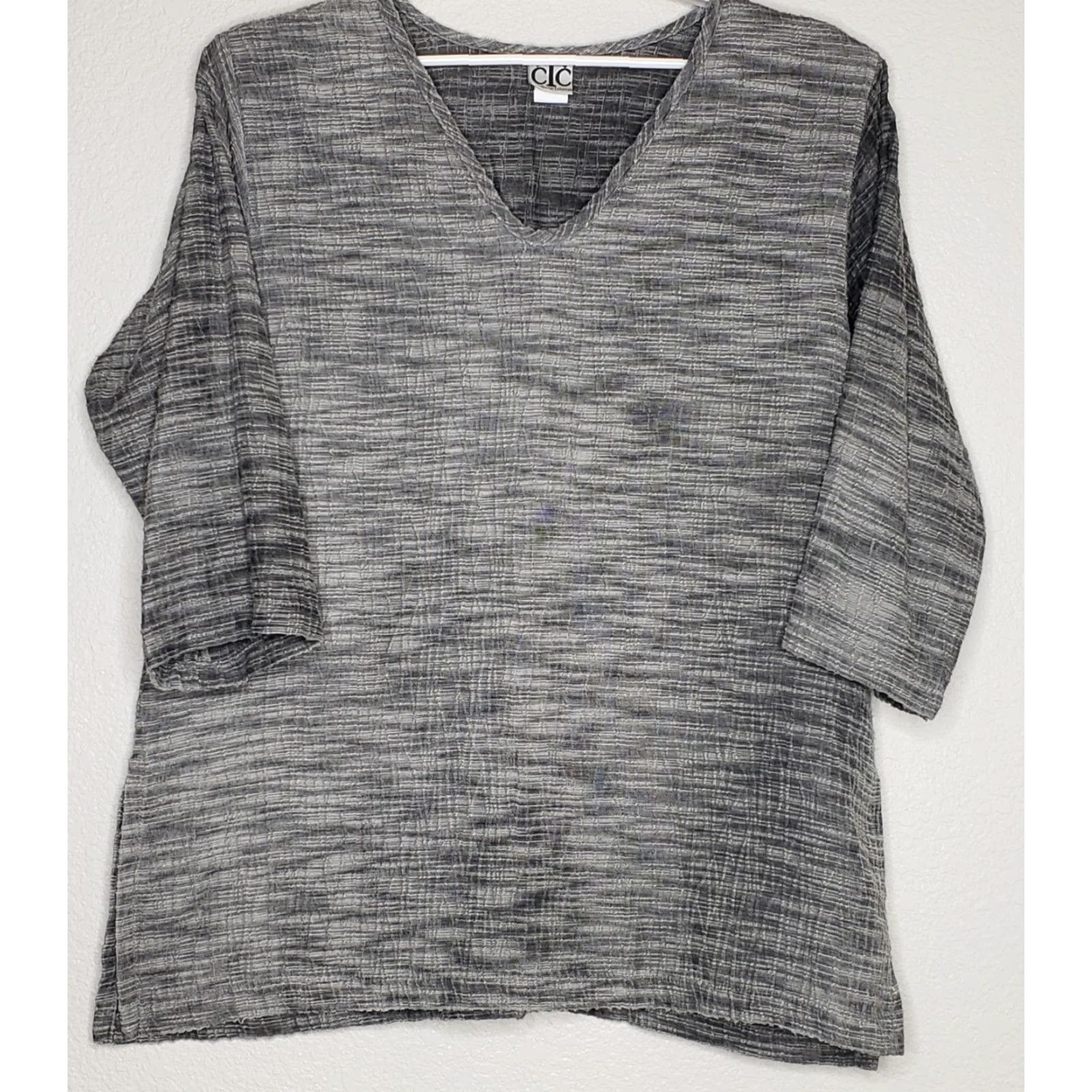 Vintage VINTAGE Carol Turner Collection Tunic Top Womens Size Medium 3/4 Sleeve Gray V-Neck Side Slit Blouse Size M / US 6-8 / IT 42-44 - 2 Thumbnail