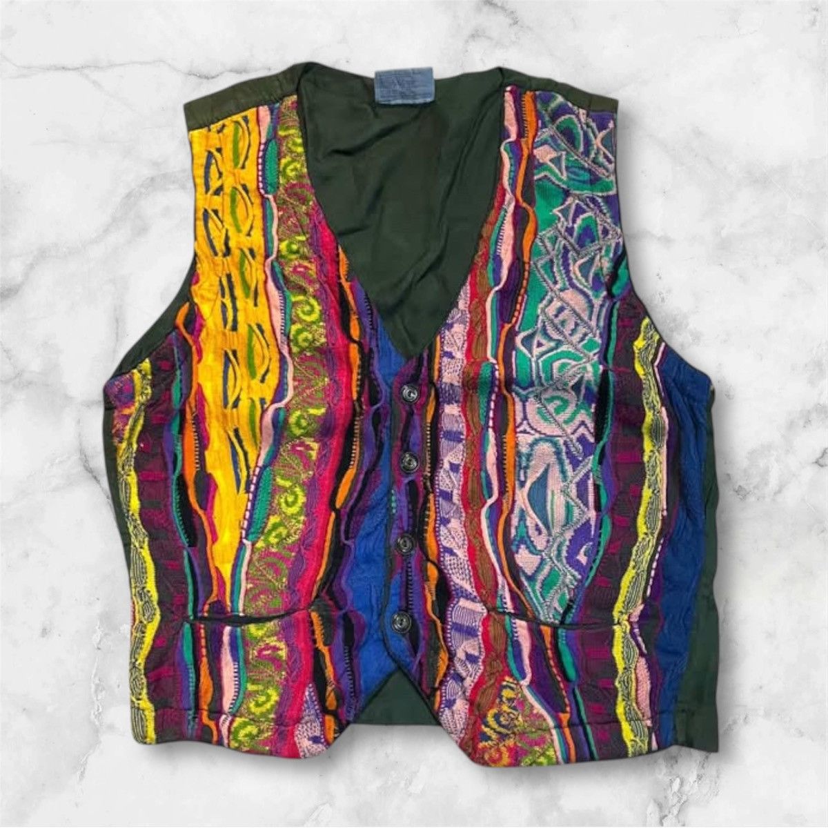 Coogi Vintage coogi knit vest Size US M / EU 48-50 / 2 - 1 Thumbnail