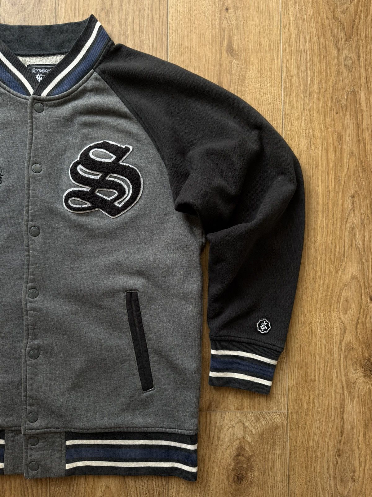 Stussy Stüssy International Athletics Tribe Varsity Jacket | L | Size US L / EU 52-54 / 3 - 3 Thumbnail