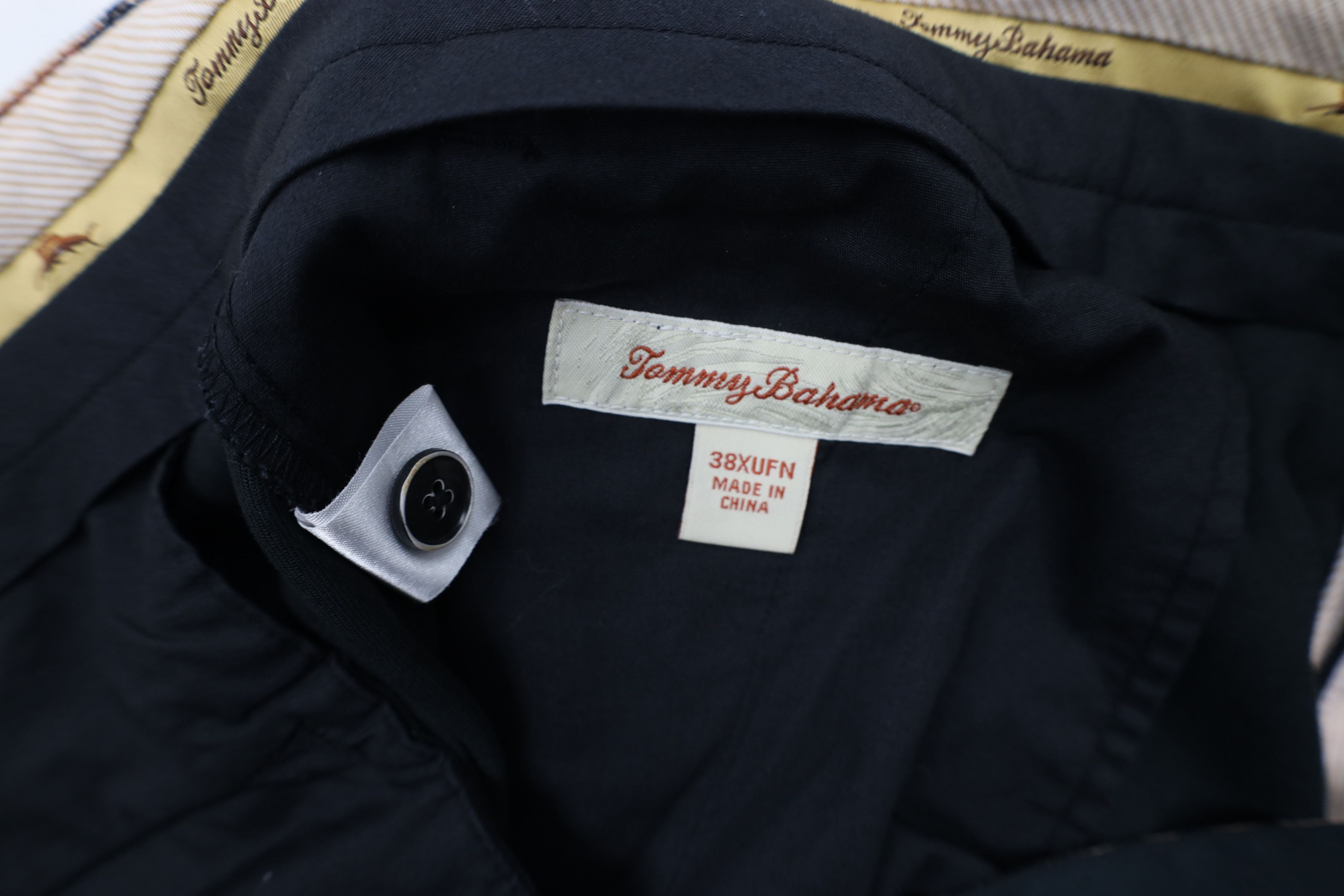 Tommy Bahama × Vintage Vintage Tommy Bahama Wool Blend Wide Leg Chino Pants Black Size US 38 / EU 54 - 6 Thumbnail