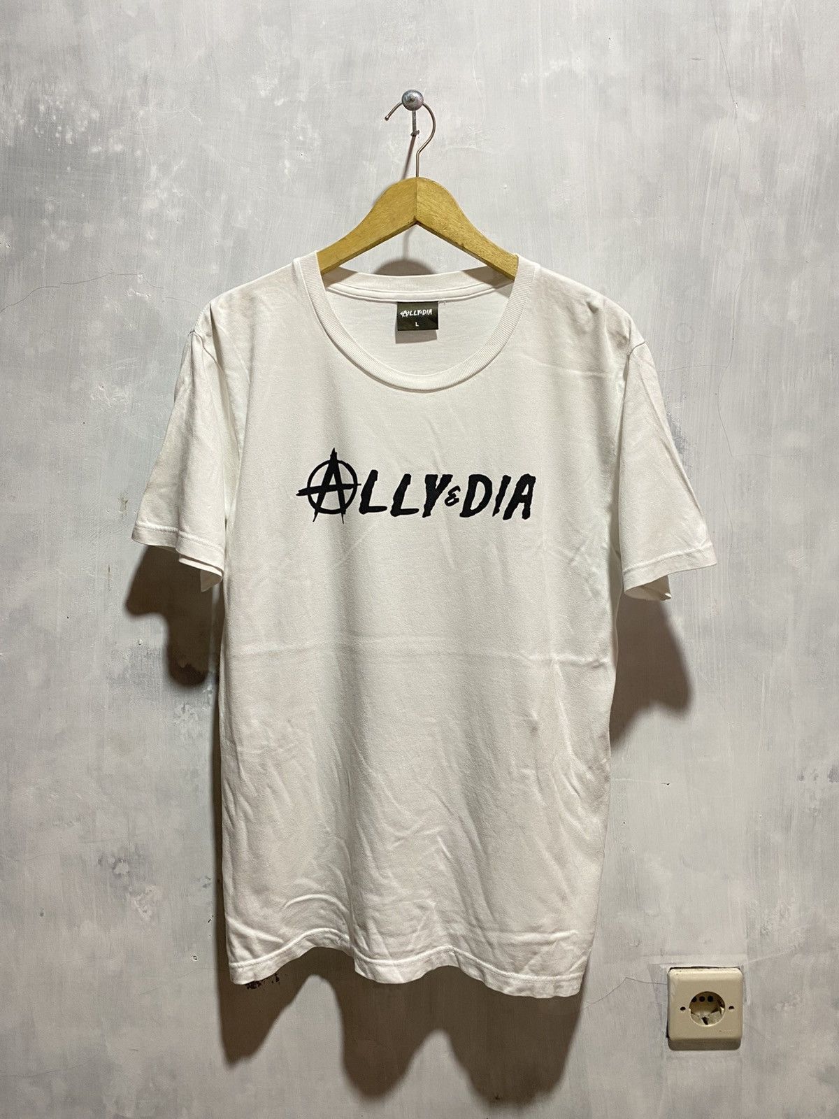Japanese Brand ally & dia japan brand anarchy logo tshirt Size US M / EU 48-50 / 2 - 2 Thumbnail