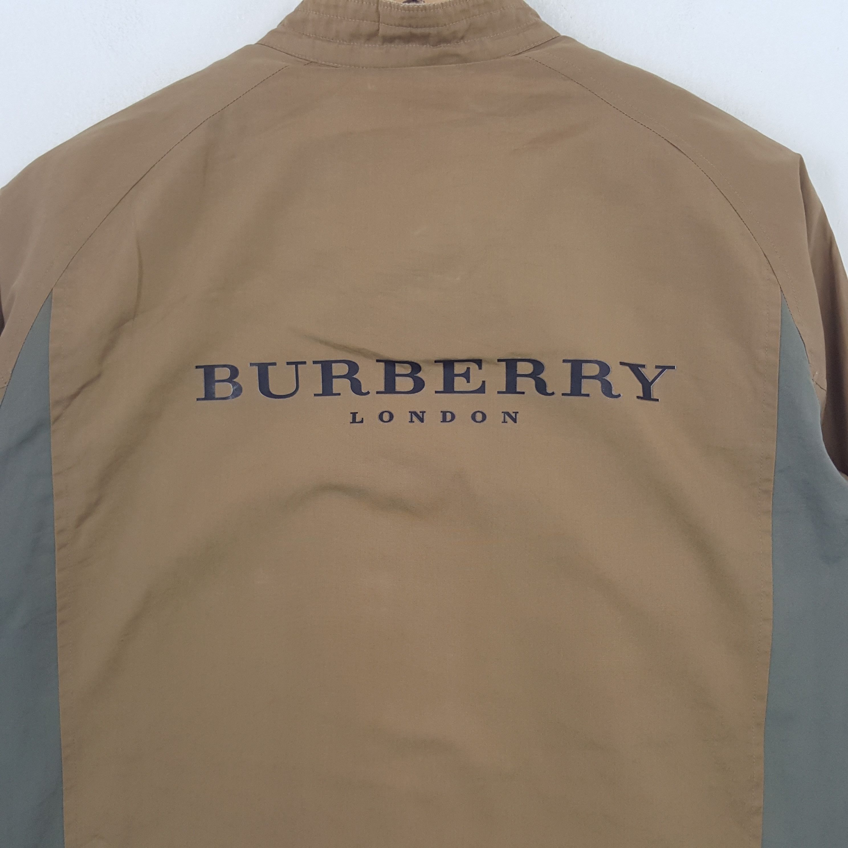 Burberry × Vintage Vintage Burberry London Designer Brand Windbreaker Jacket Size US L / EU 52-54 / 3 - 2 Thumbnail