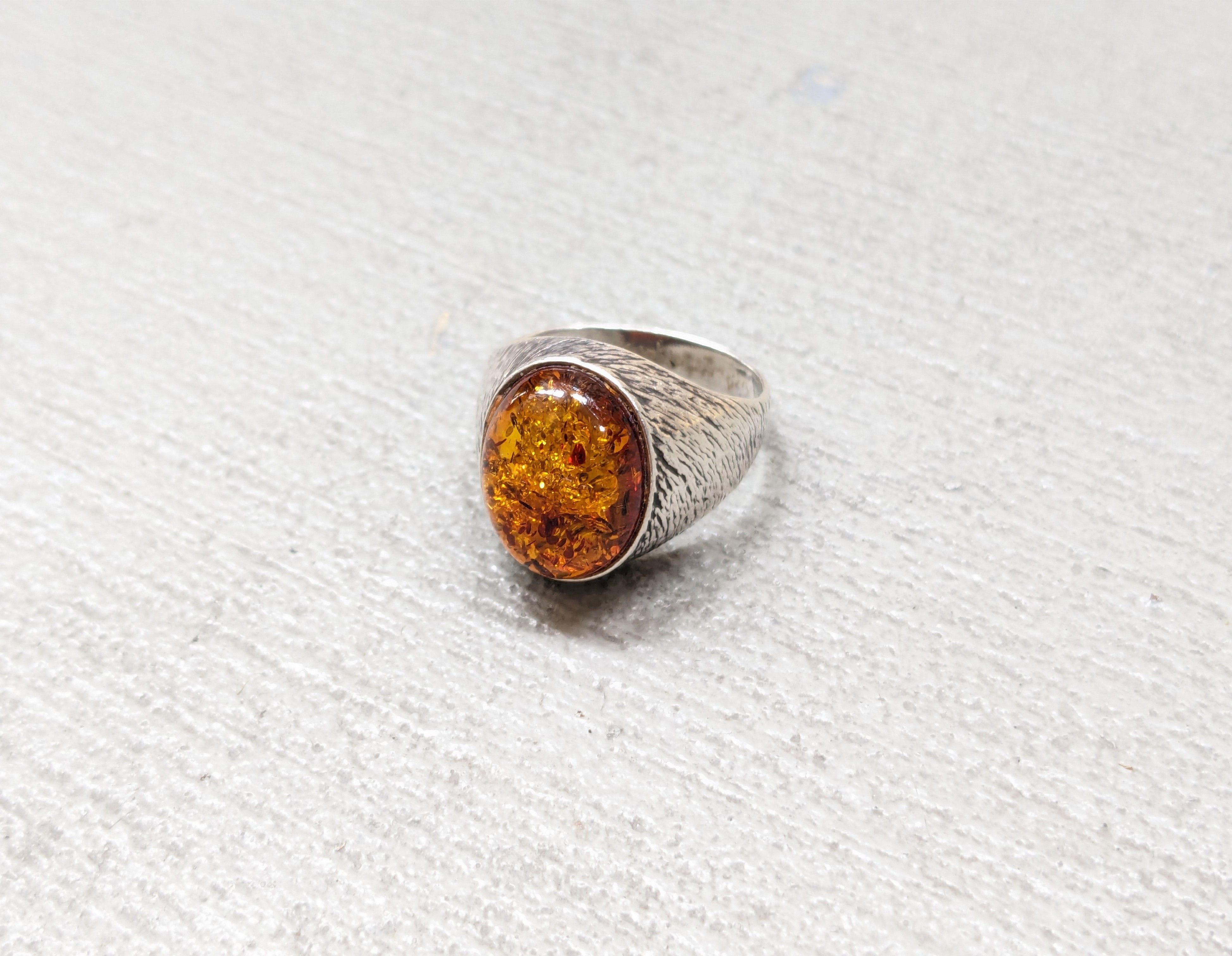 Other Vintage Sterling Silver Ring Amber Size 8.5 Minimalist Oval Size ONE SIZE - 1 Thumbnail