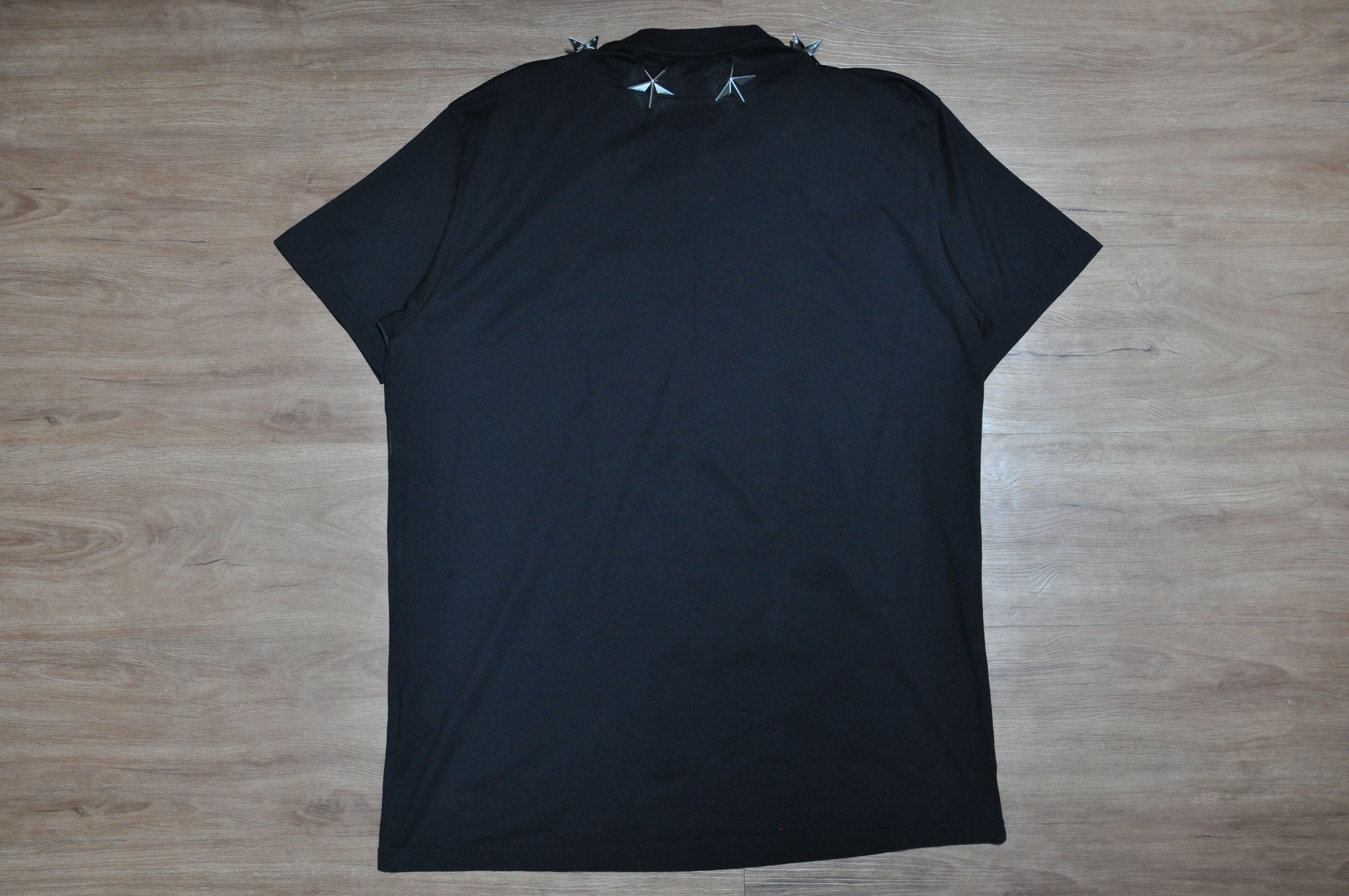 Givenchy Givenchy - RT - S/S 15 - Star Applique Rottweiler Tee Size US XS / EU 42 / 0 - 4 Thumbnail
