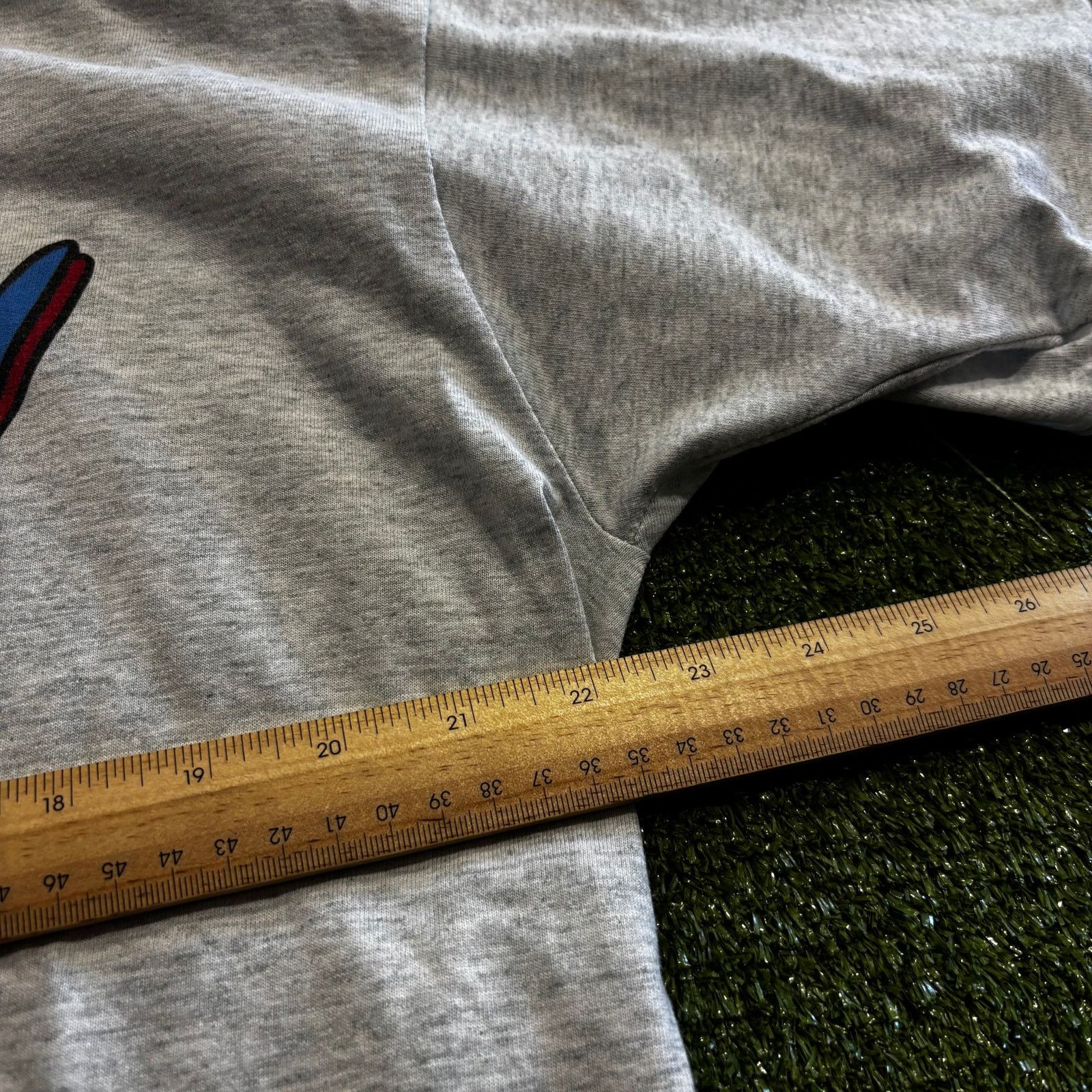 Vintage Vintage 80s single stitch Chicago Donald Duck tee size XL Size US XL / EU 56 / 4 - 5 Thumbnail