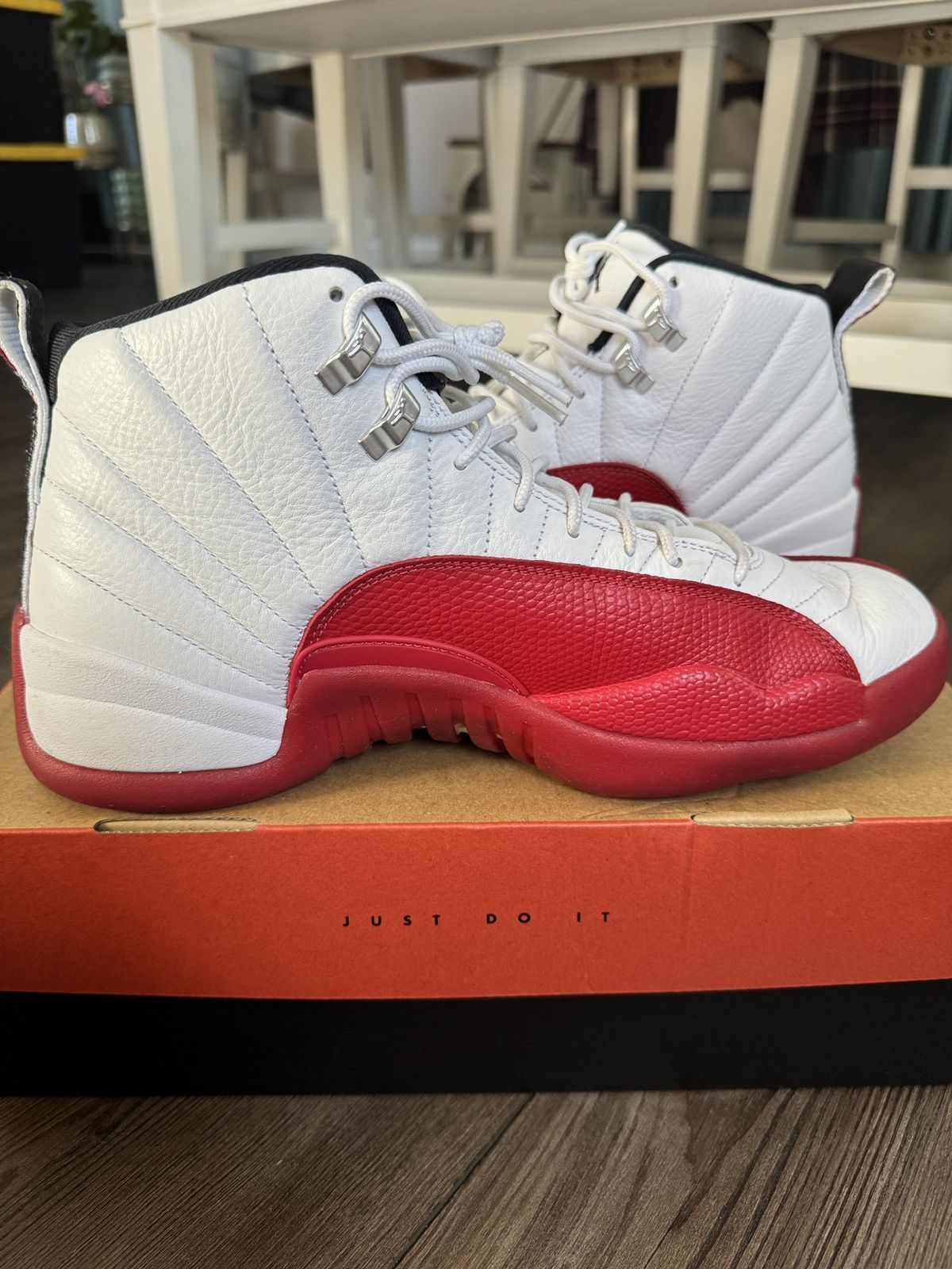 Jordan Brand Jordan 12 cherry 2023 Size US 12 / EU 45 - 5 Thumbnail