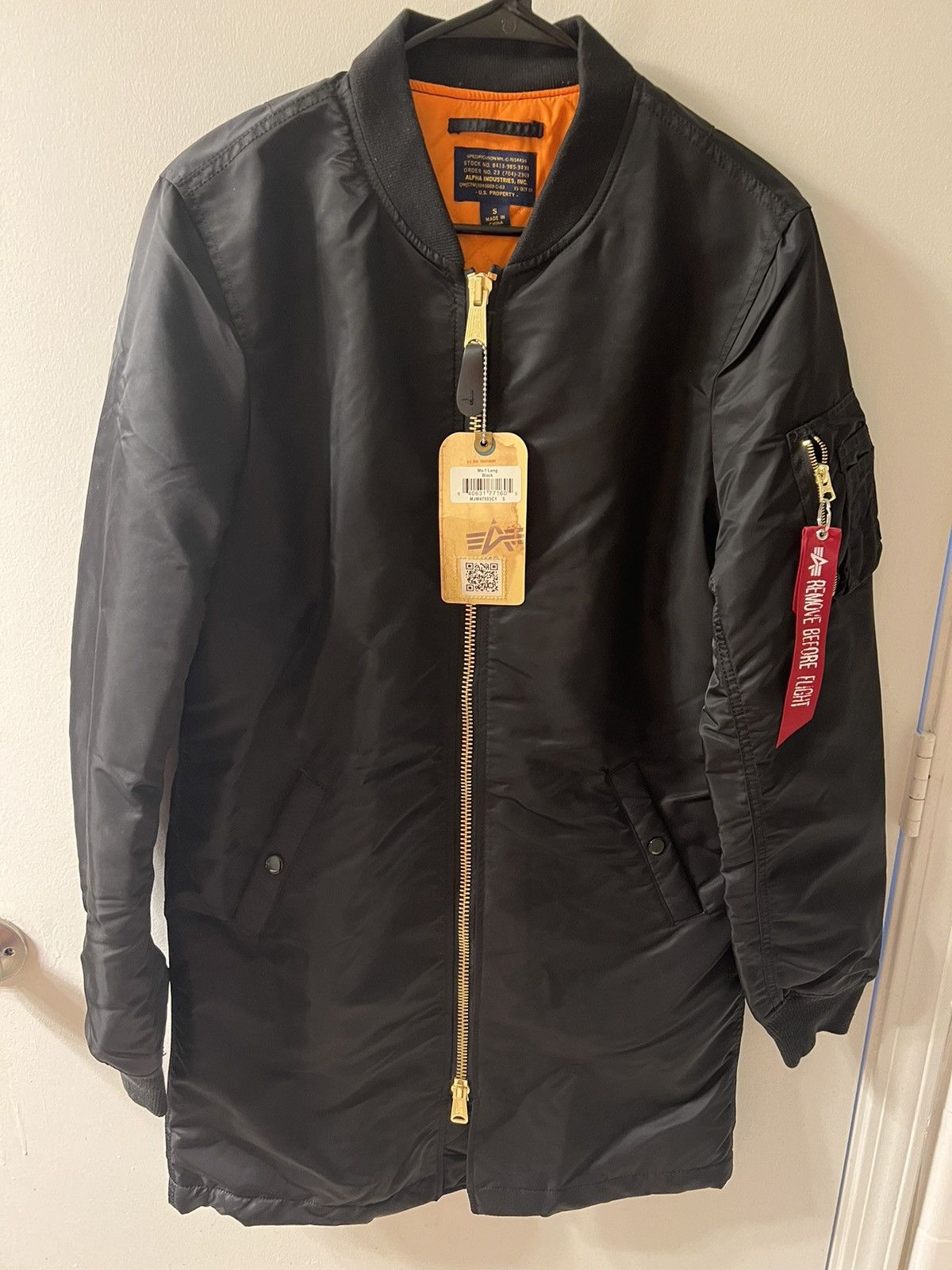 image of Alpha Industries Ma-1 Long Bomber Jacket in Black, Men's (Size Small)