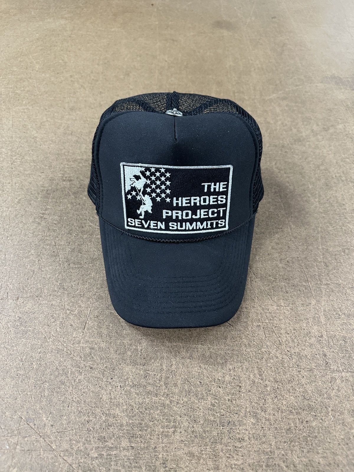 CHROME HEROES PROJECT カモ トラッカー メッシュ キャップ 楽天市場】CHROME HAERTSクロムハーツTHE HEROES PROJECT・CAMO