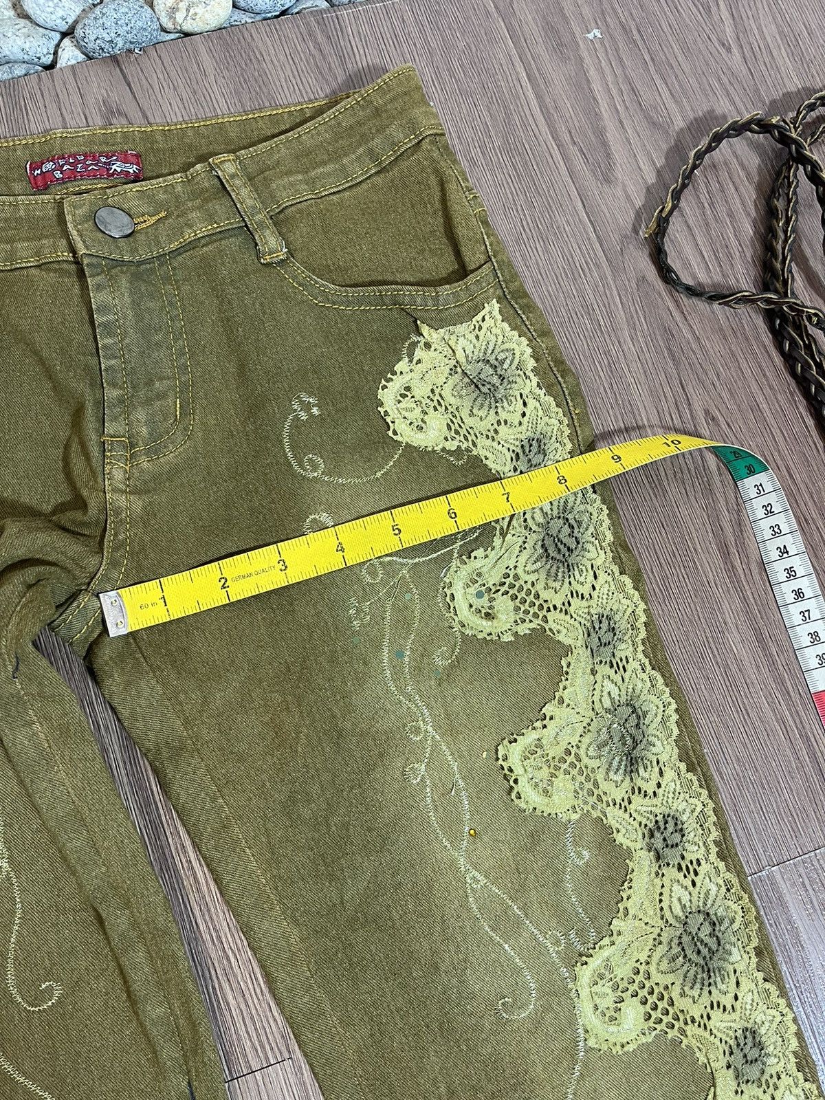 Cowboy Equipment 00’s World bazaar brocade pattern with leather strap Size 26" / US 2 / IT 38 - 14 Thumbnail
