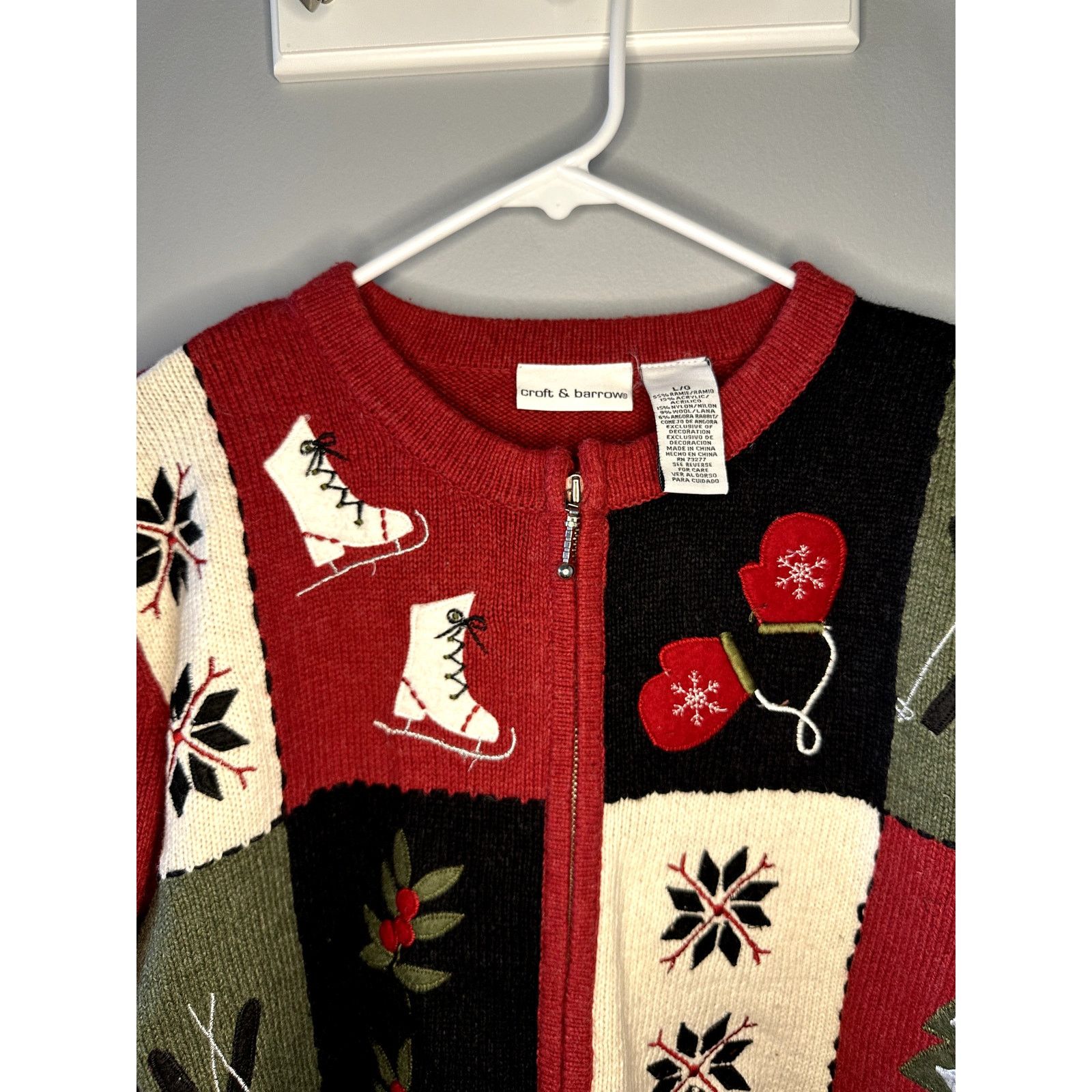 Croft & Barrow Croft & Barrow Winter Long Sleeve Zip Up Ugly Sweater Red L Size L / US 10 / IT 46 - 4 Thumbnail