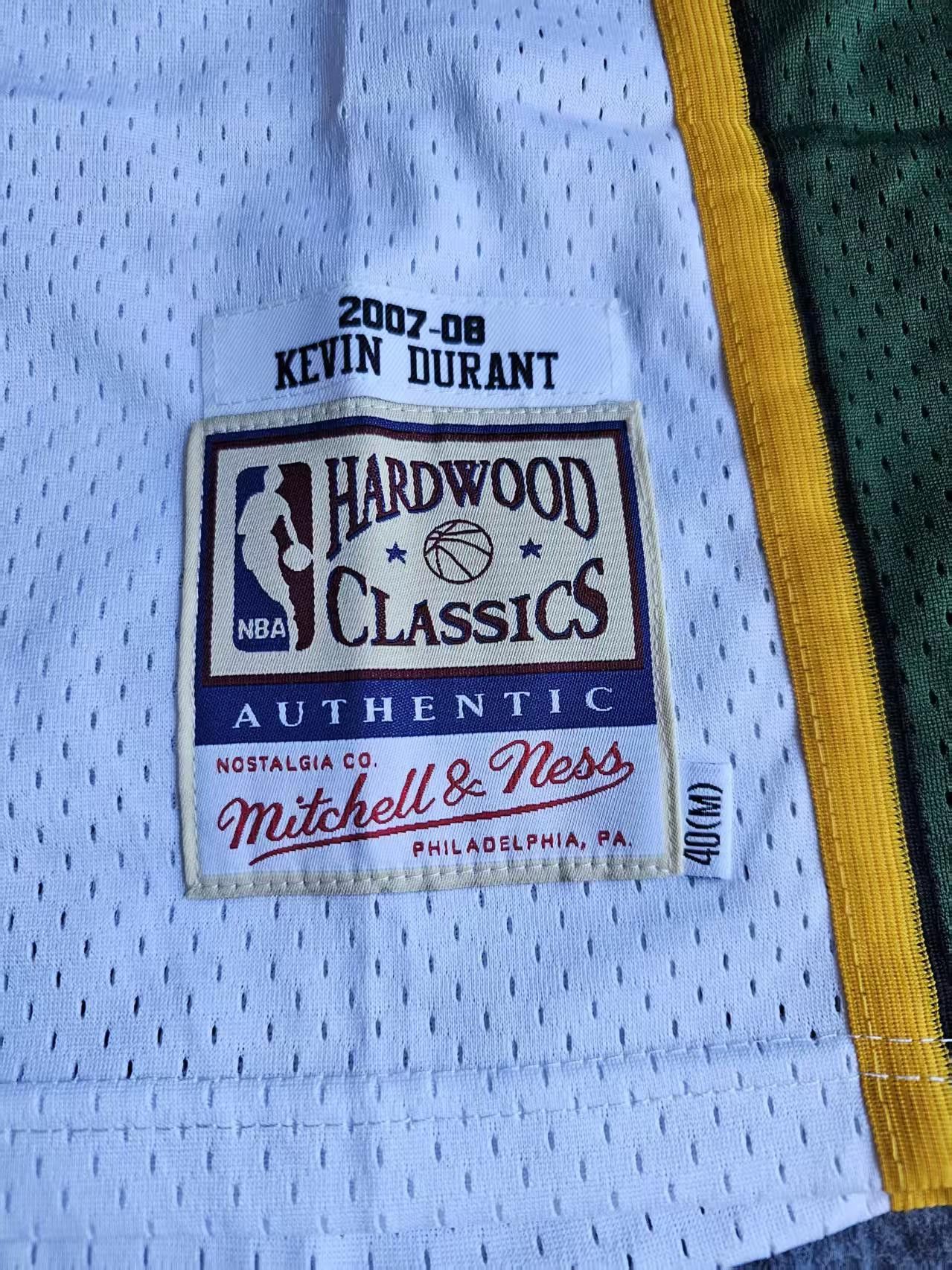 NBA 2007 08 Seattle SuperSonics 35 Kevin Durant Jersey Size US M / EU 48-50 / 2 - 4 Thumbnail
