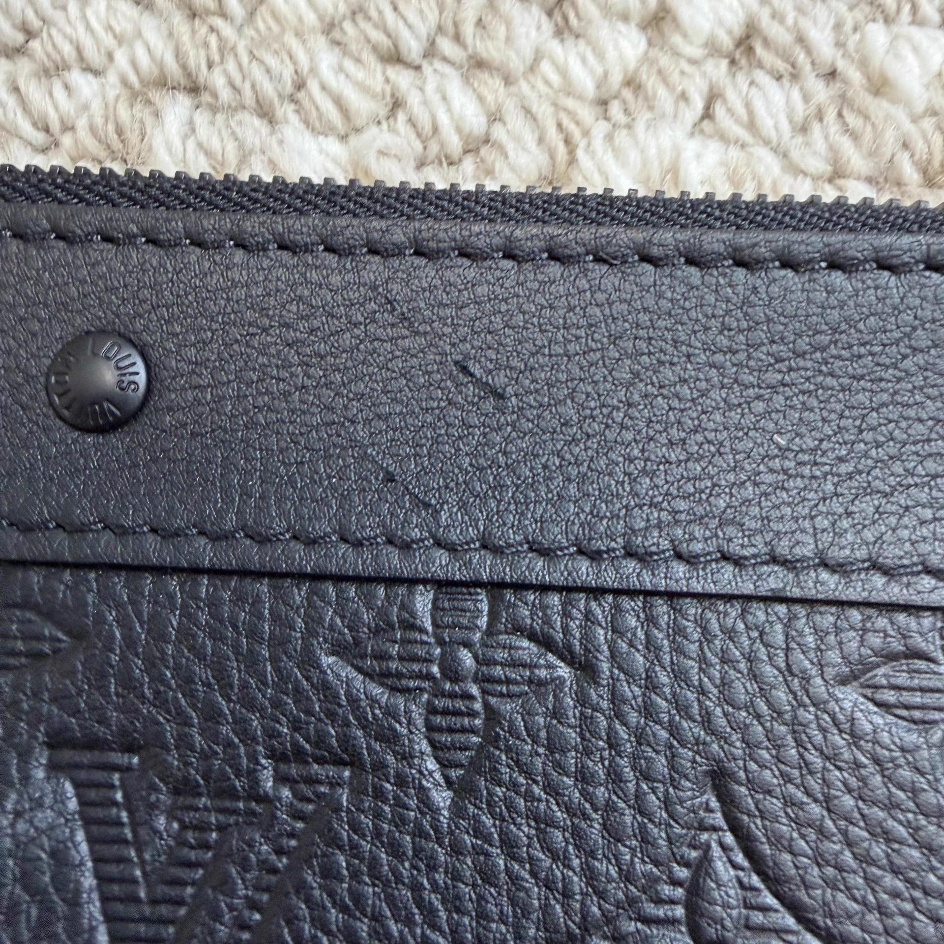 Louis Vuitton LOUIS VUITTON Pochette ToGo Men Black Leather Trim Zip Size ONE SIZE - 3 Thumbnail
