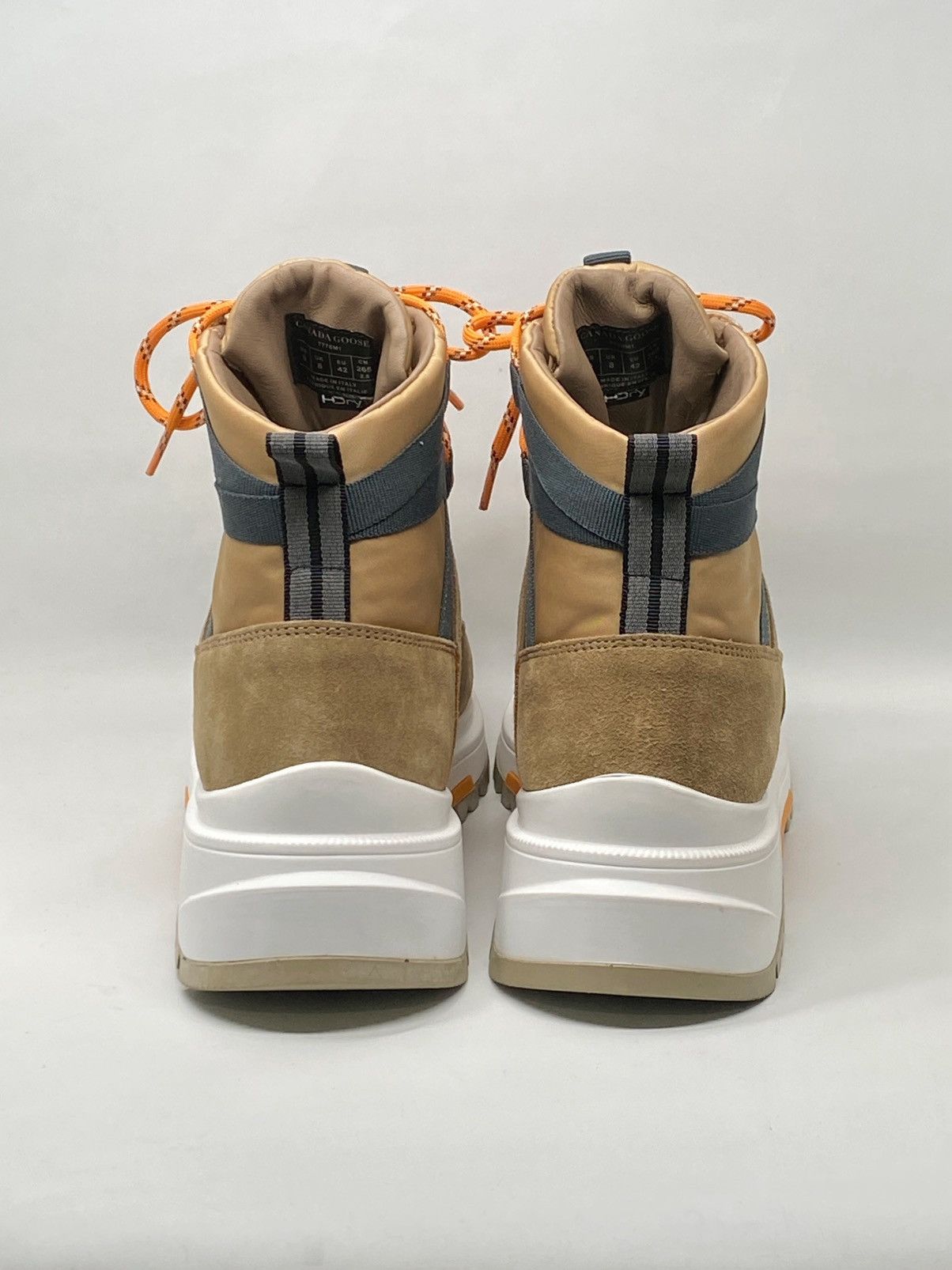 Canada Goose Canada Goose Journey boots size 42/us size 9 Size US 9 / EU 42 - 9 Thumbnail