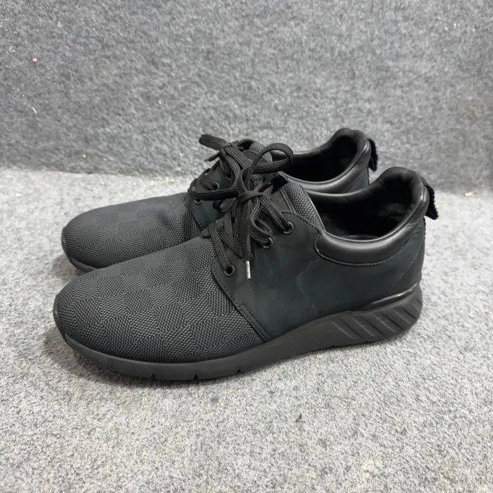 Other Louis Vuitton Black Checkered Casual Sneakers -2508 Size US 9.5 / EU 42-43 - 1 Thumbnail