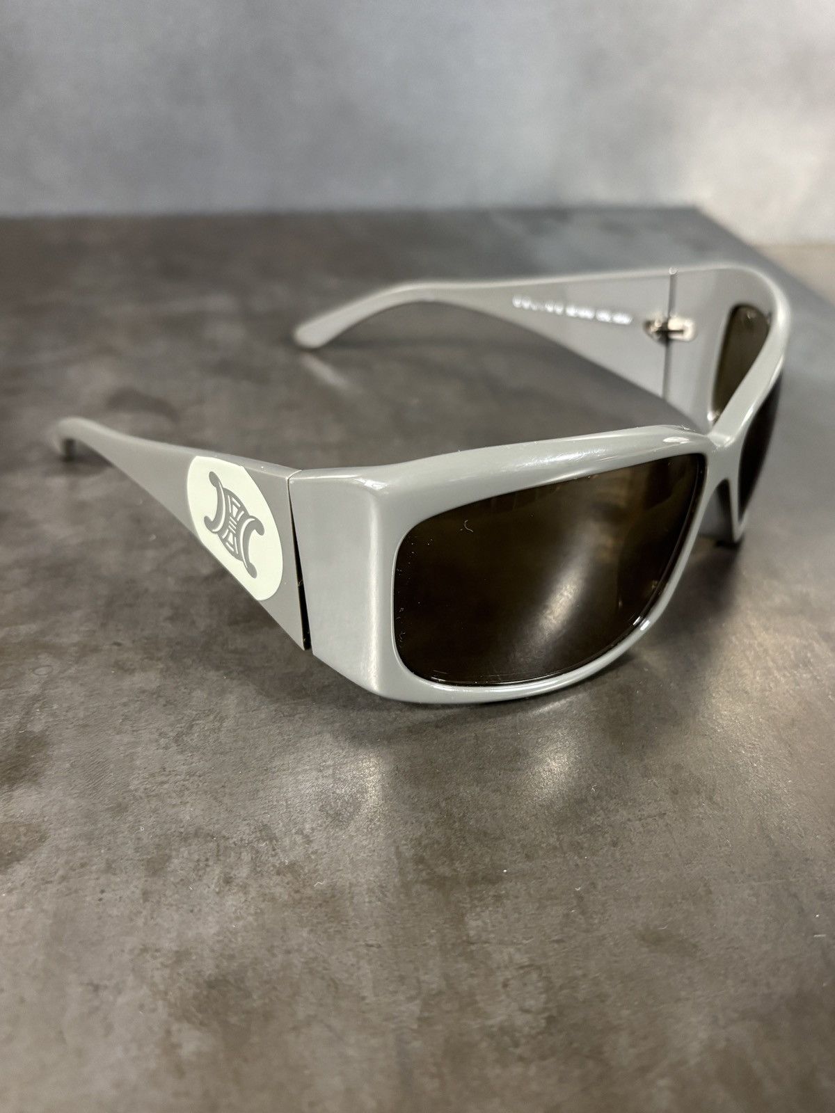 Celine 2000s Celine Sunglasses Triomphe Vintage Sport Wrap Logo Size ONE SIZE - 19 Thumbnail