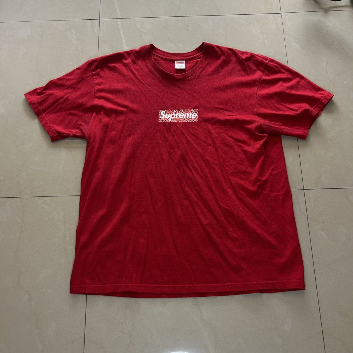 Supreme red bandana box logo