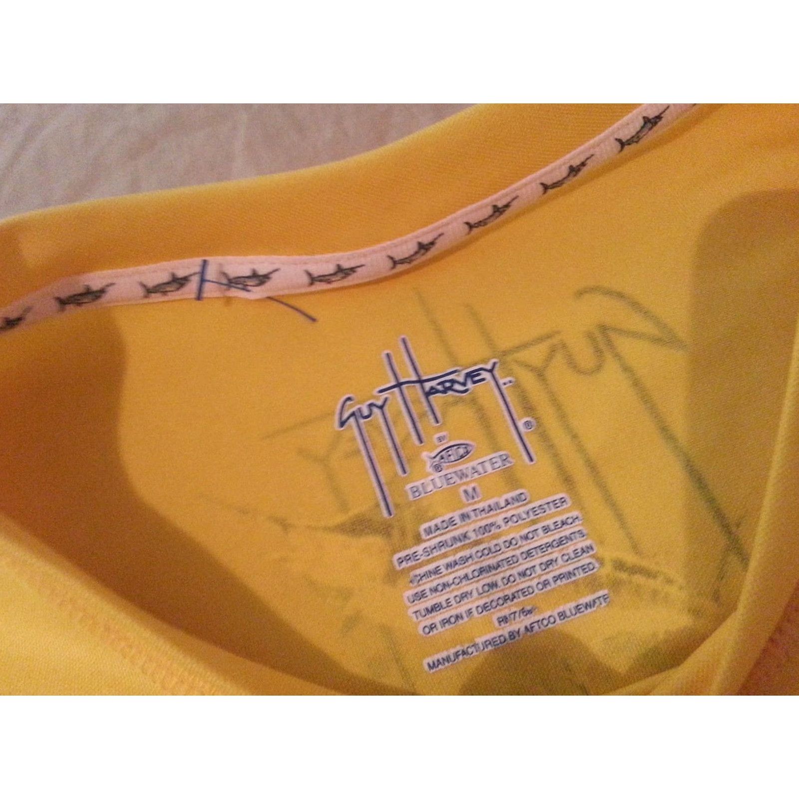 Guy Harvey VINTAGE Guy Harvey Shirt Mens M Medium Yellow Shirt Mens M Yellow Guy Harvey T-Shirt Size US M / EU 48-50 / 2 - 5 Thumbnail