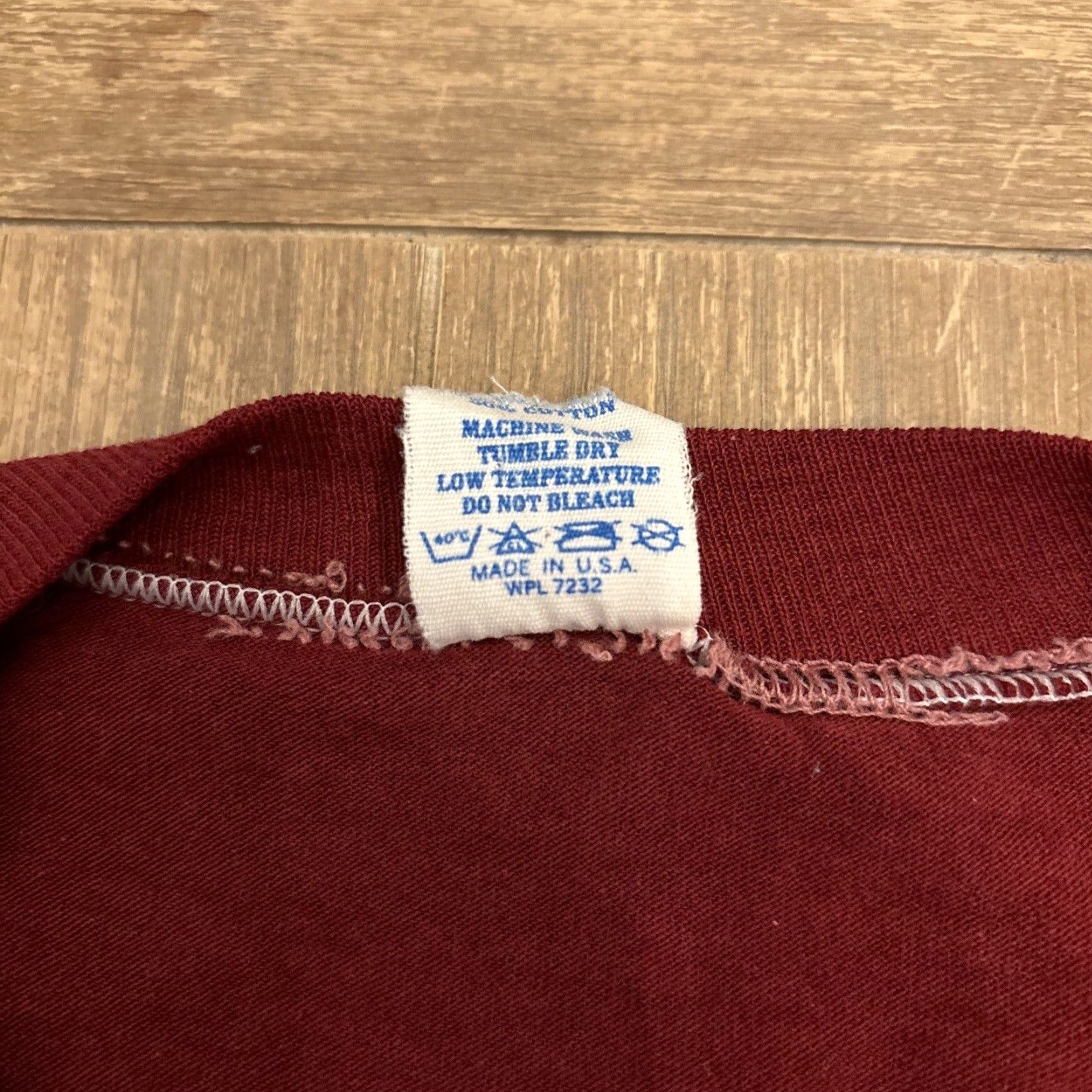 Vintage VINTAGE Single Paratroopers Airborne T-Shirt Red Adult Large Mens Size US L / EU 52-54 / 3 - 3 Thumbnail
