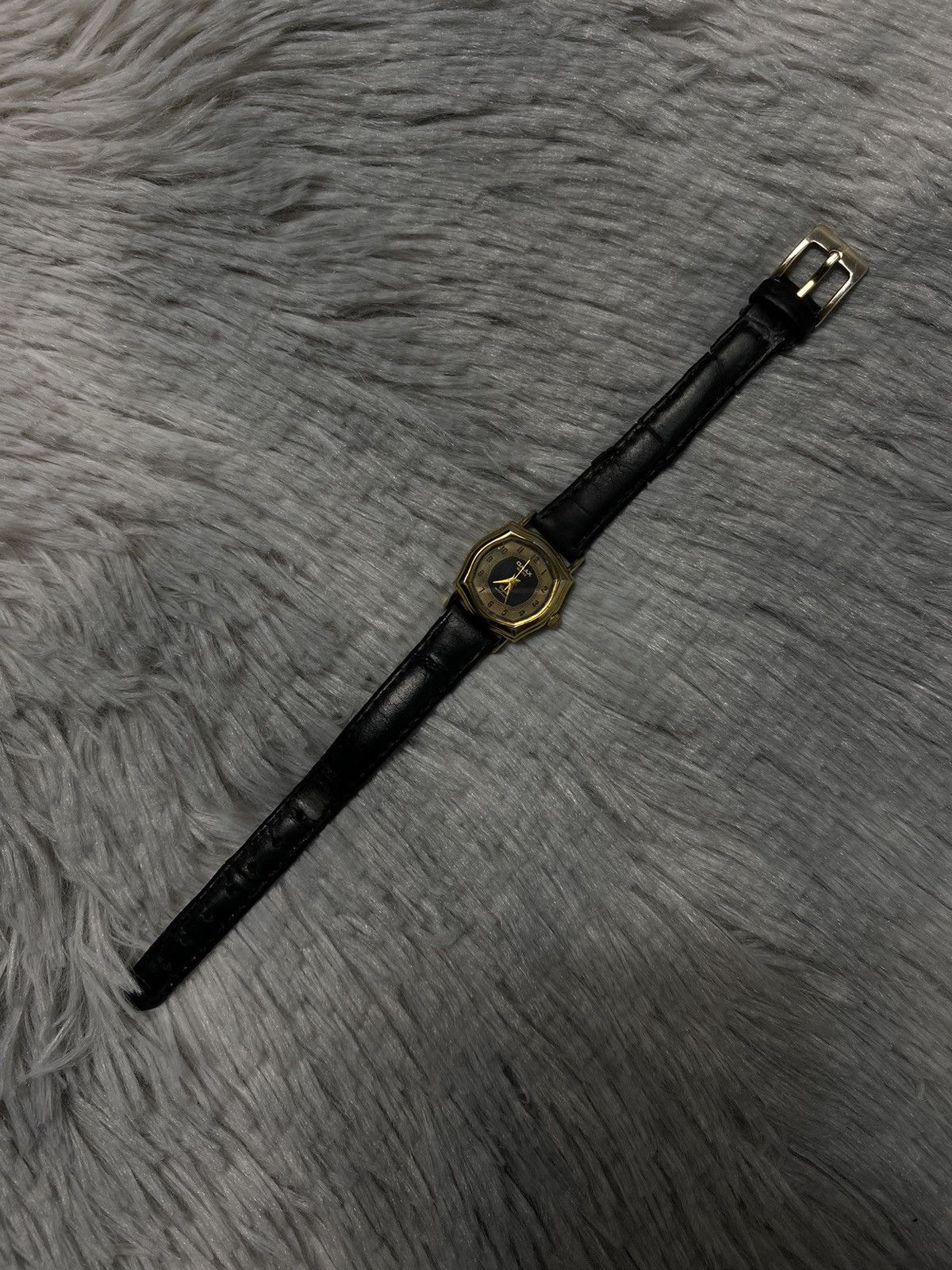 Japanese Brand × Jewelry Vintage Omax Black Dial Gold Frame Watch, Japanese Brand Size ONE SIZE - 6 Thumbnail