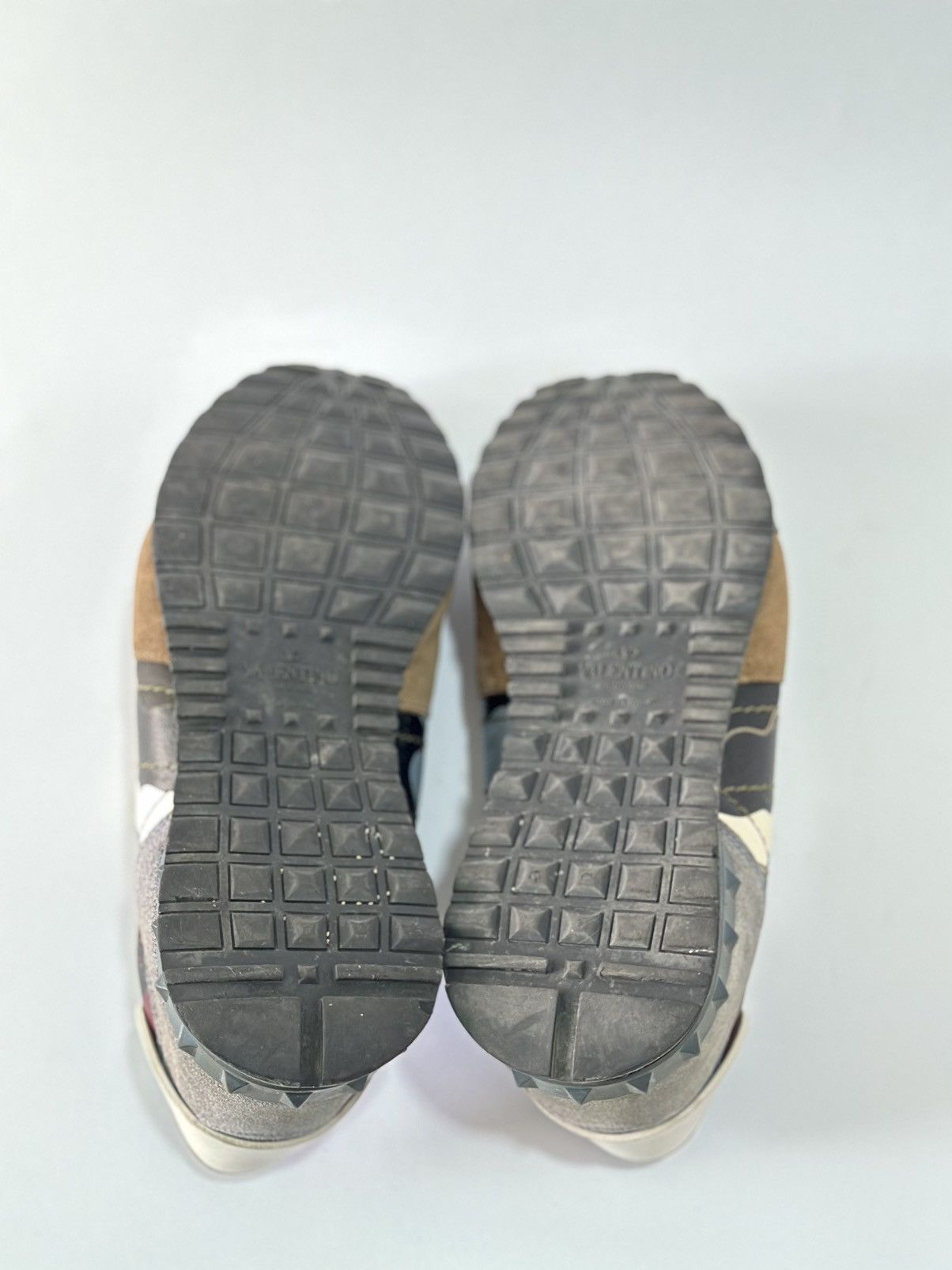 Valentino VALENTINO GARAVANI MULTI CAMOUFLAGE ROCKRUNNER TRAINER Size US 9.5 / EU 42-43 - 4 Thumbnail