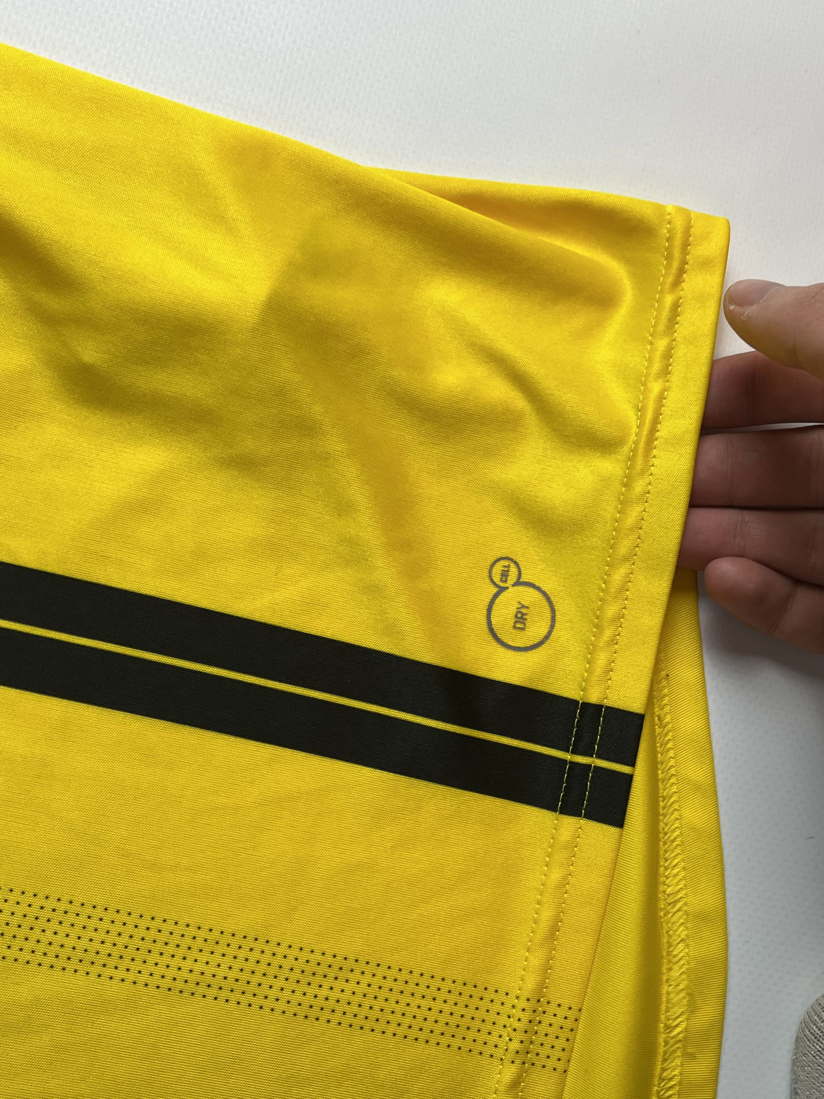 Jerzees × Puma BORUSSIA DORTMUND GERMANY 2016/2017 HOME JERSEY Size US XL / EU 56 / 4 - 5 Thumbnail