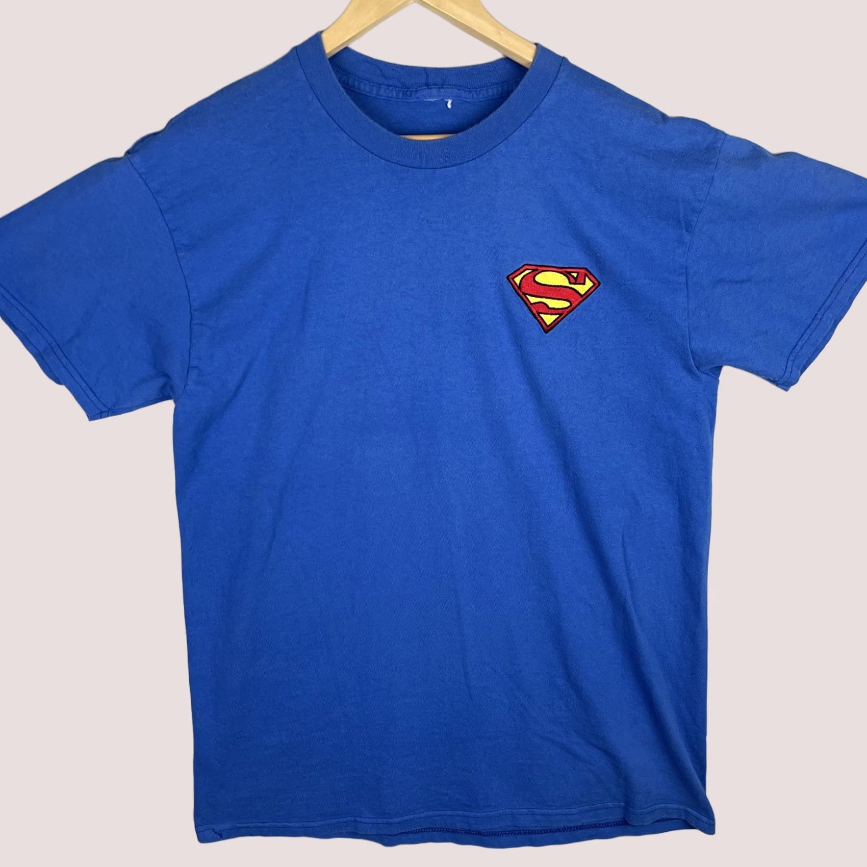 DC Comics VINTAGE DC Superman Shirt Mens Medium Blue Embroidered S Shield Logo Tee Size US M / EU 48-50 / 2 - 1 Thumbnail