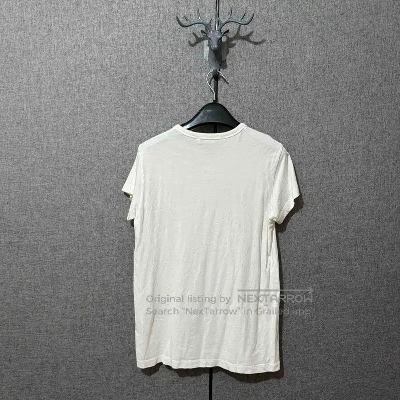 Givenchy Givenchy Women's White Logo T-shirt XS . Size XS / US 0-2 / IT 36-38 - 2 Thumbnail