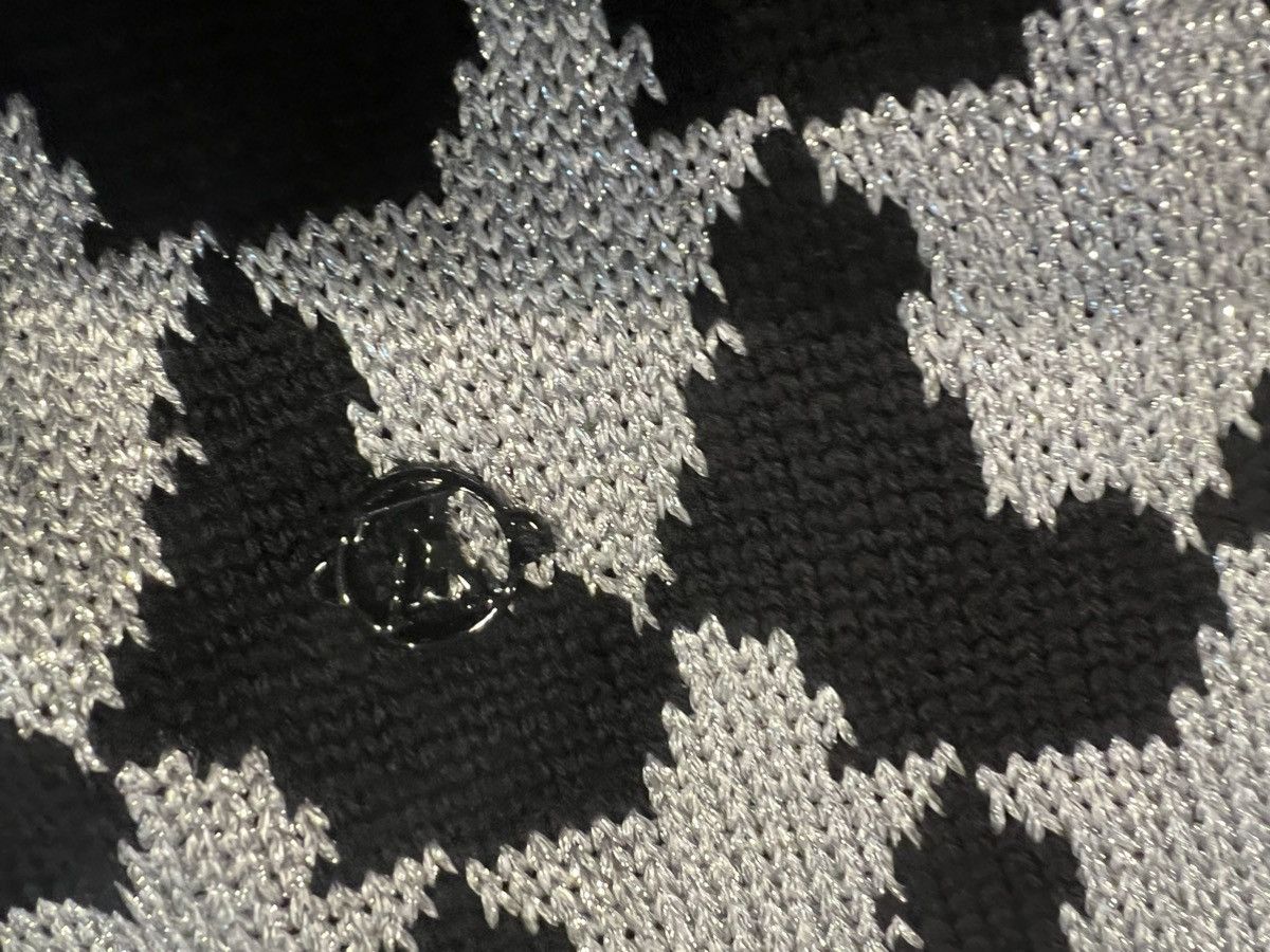 Louis Vuitton Louis Vuitton men’s sweater. XL. $2150 Size US XL / EU 56 / 4 - 10 Thumbnail