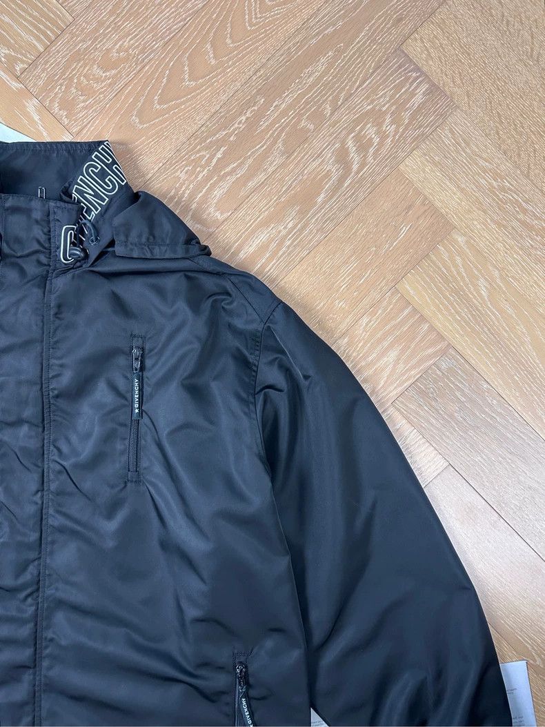Givenchy Givenchy Givenchy Oversize Black Windbreaker Jacket for Me Size US XXL / EU 58 / 5 - 5 Thumbnail