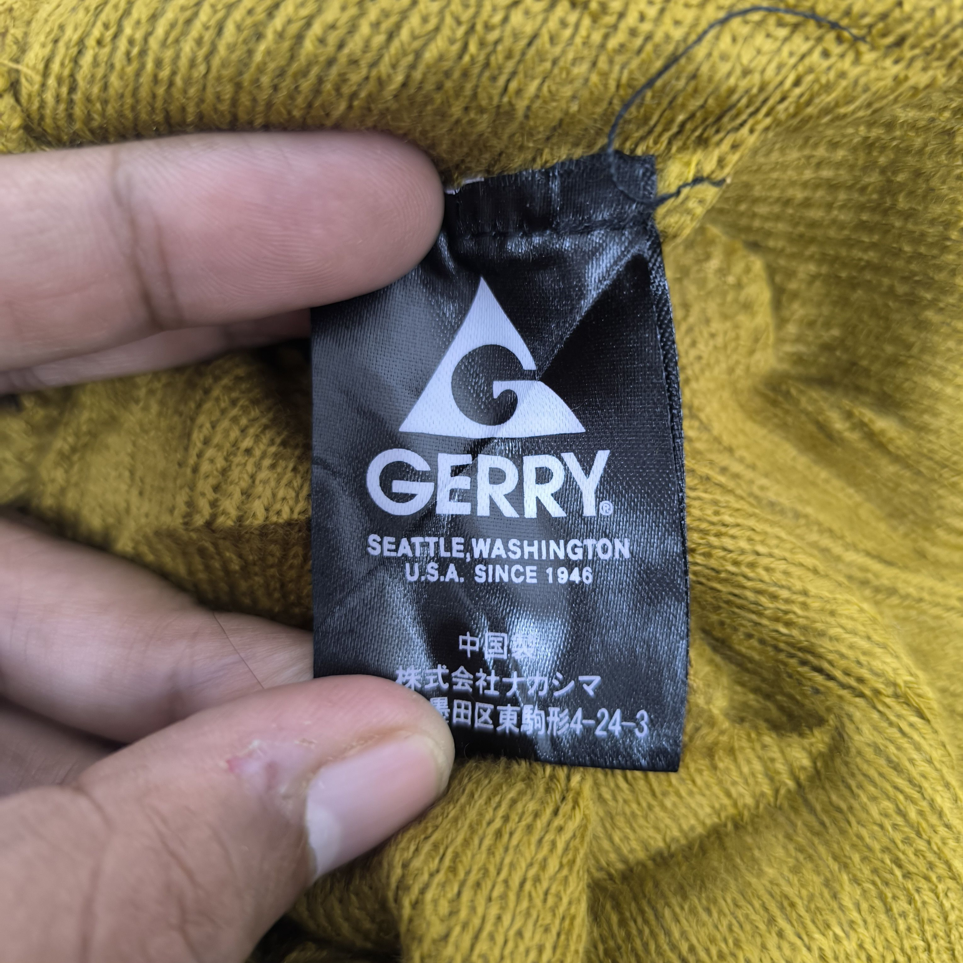 Japanese Brand ✨Gerry logo outdoor style beanie hat Size ONE SIZE - 3 Thumbnail