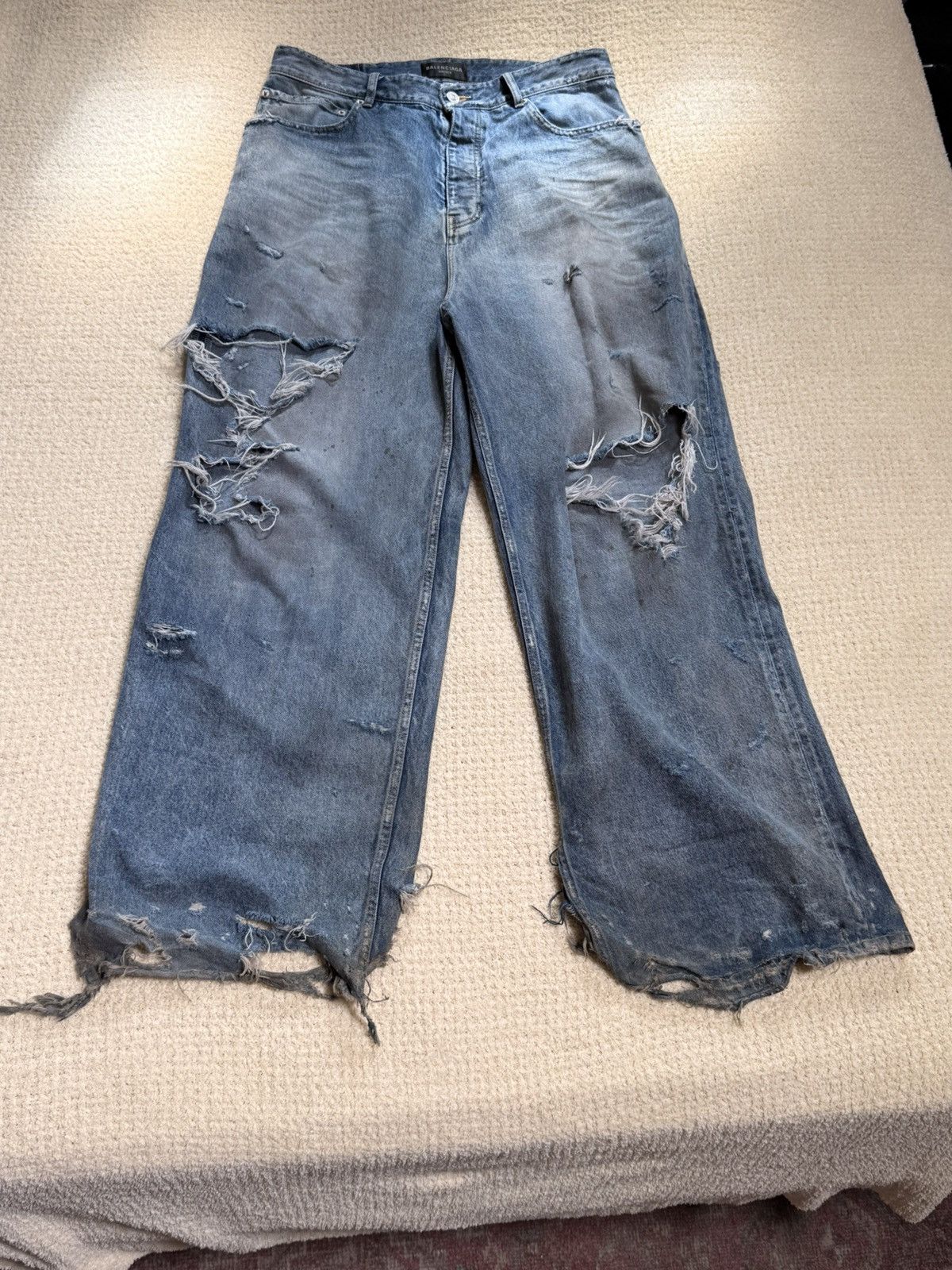Balenciaga Balenciaga Organic Blue Japanese Denim Dirty Pale Blue Size US 34 / EU 50 - 1 Thumbnail