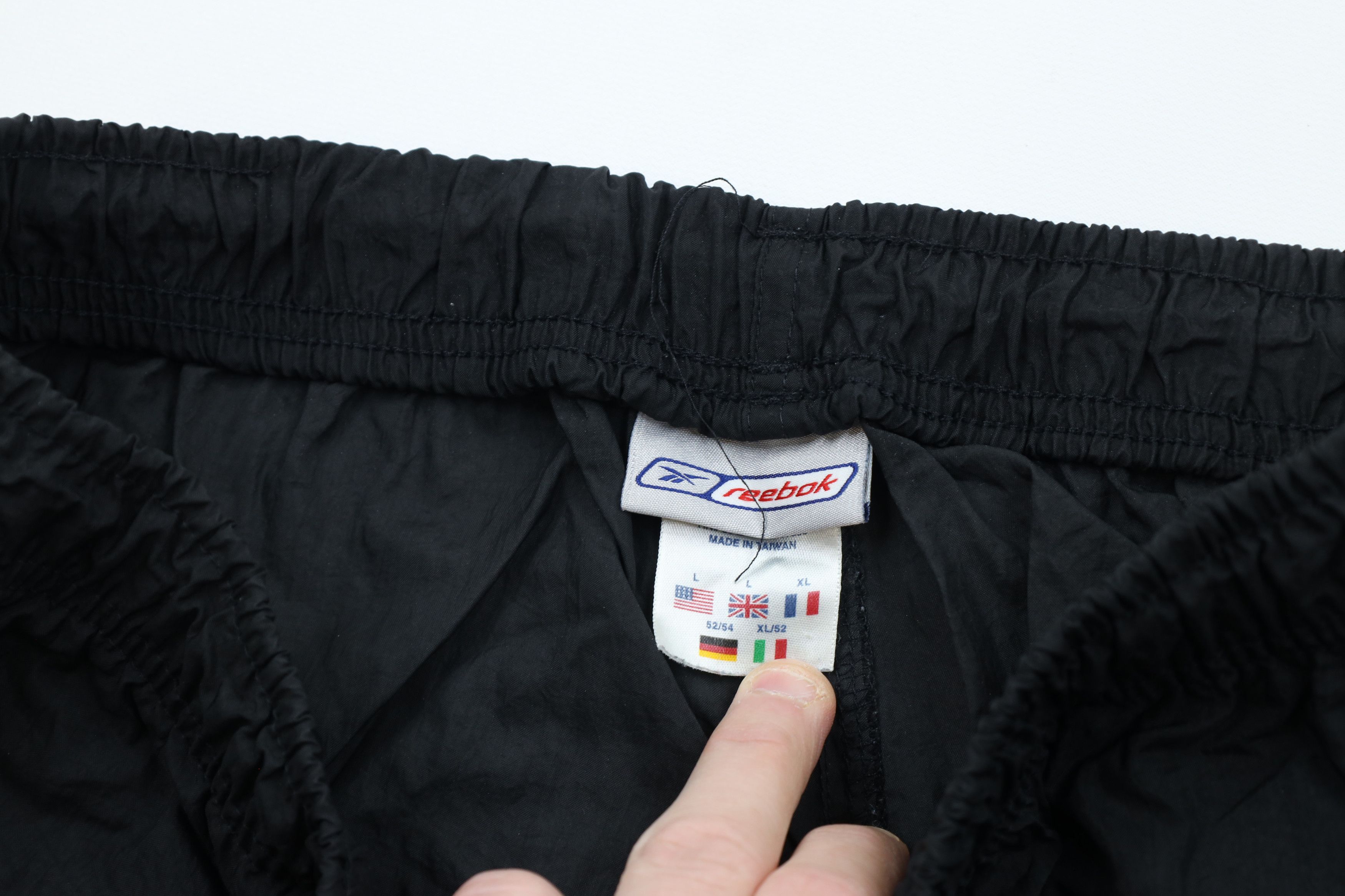 Reebok × Vintage Vintage 90s Reebok Nylon Windbreaker Joggers Pants Black Size US 36 / EU 52 - 8 Thumbnail