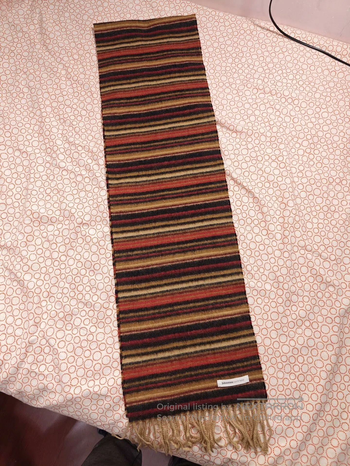 Johnstons Of Elgin Johnstons Cashmere Scarf in Striped Design. Size ONE SIZE - 1 Thumbnail