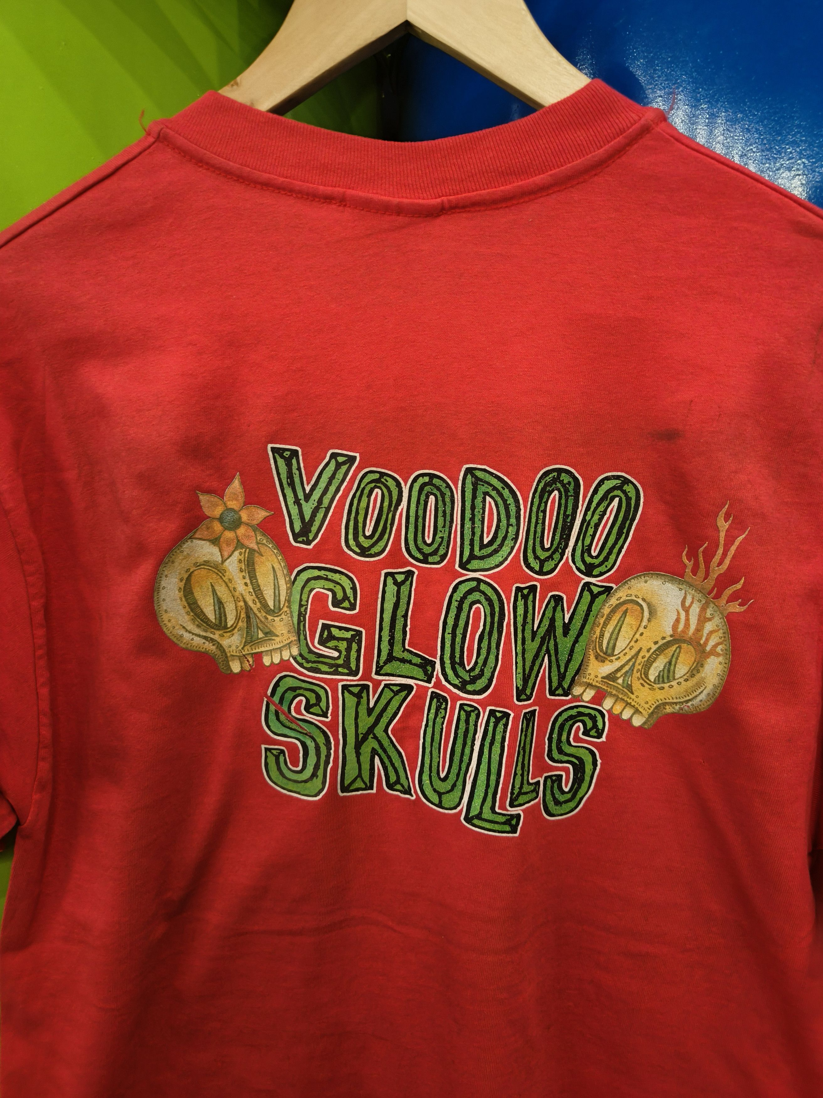Band Tees Vintage 90s Voo doo glow skulls shirt Size US M / EU 48-50 / 2 - 1 Thumbnail