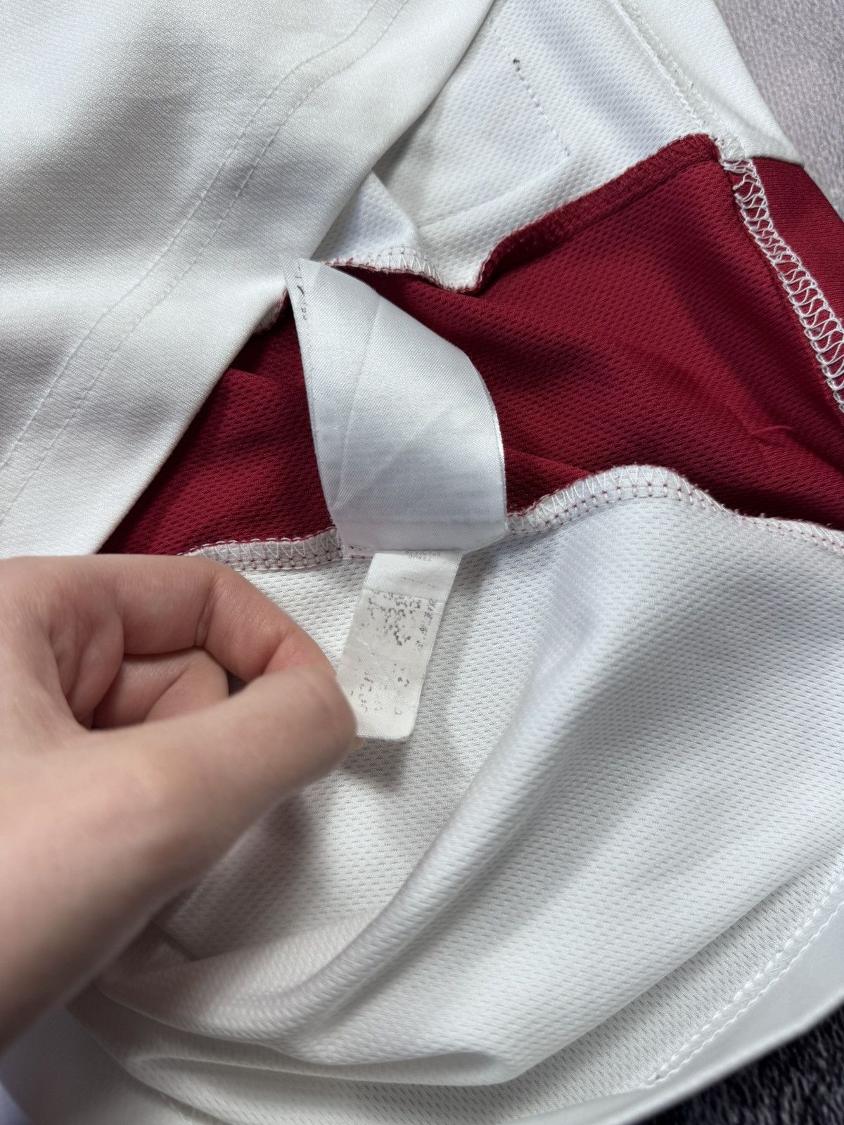 Adidas Miami Heat LeBron James #6 Adidas NBA Jersey — Vintage Heat Size US L / EU 52-54 / 3 - 11 Thumbnail
