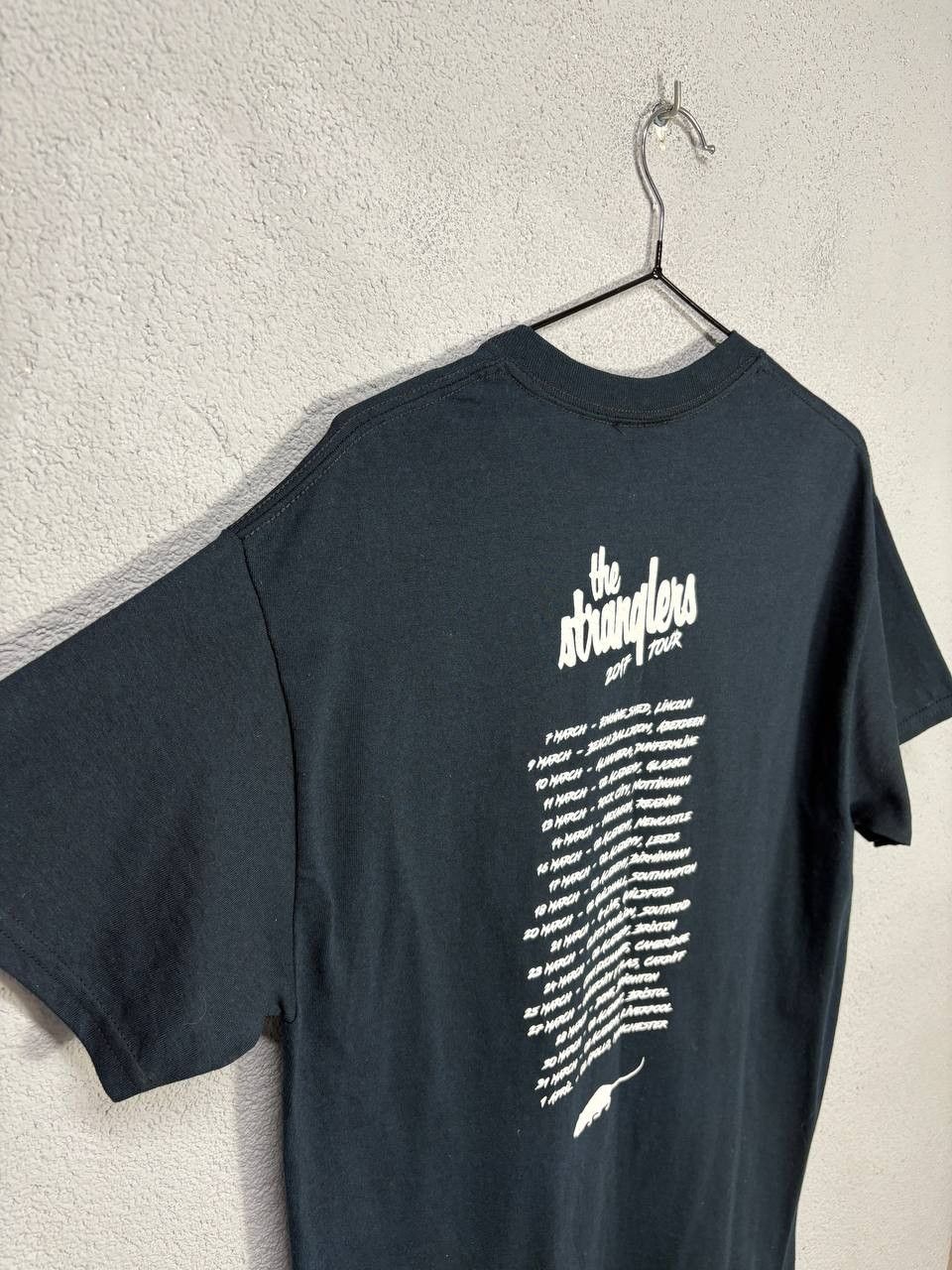 Gildan The Stranglers Autograph merchandise tour 2017 T-shirt M Size US M / EU 48-50 / 2 - 10 Thumbnail
