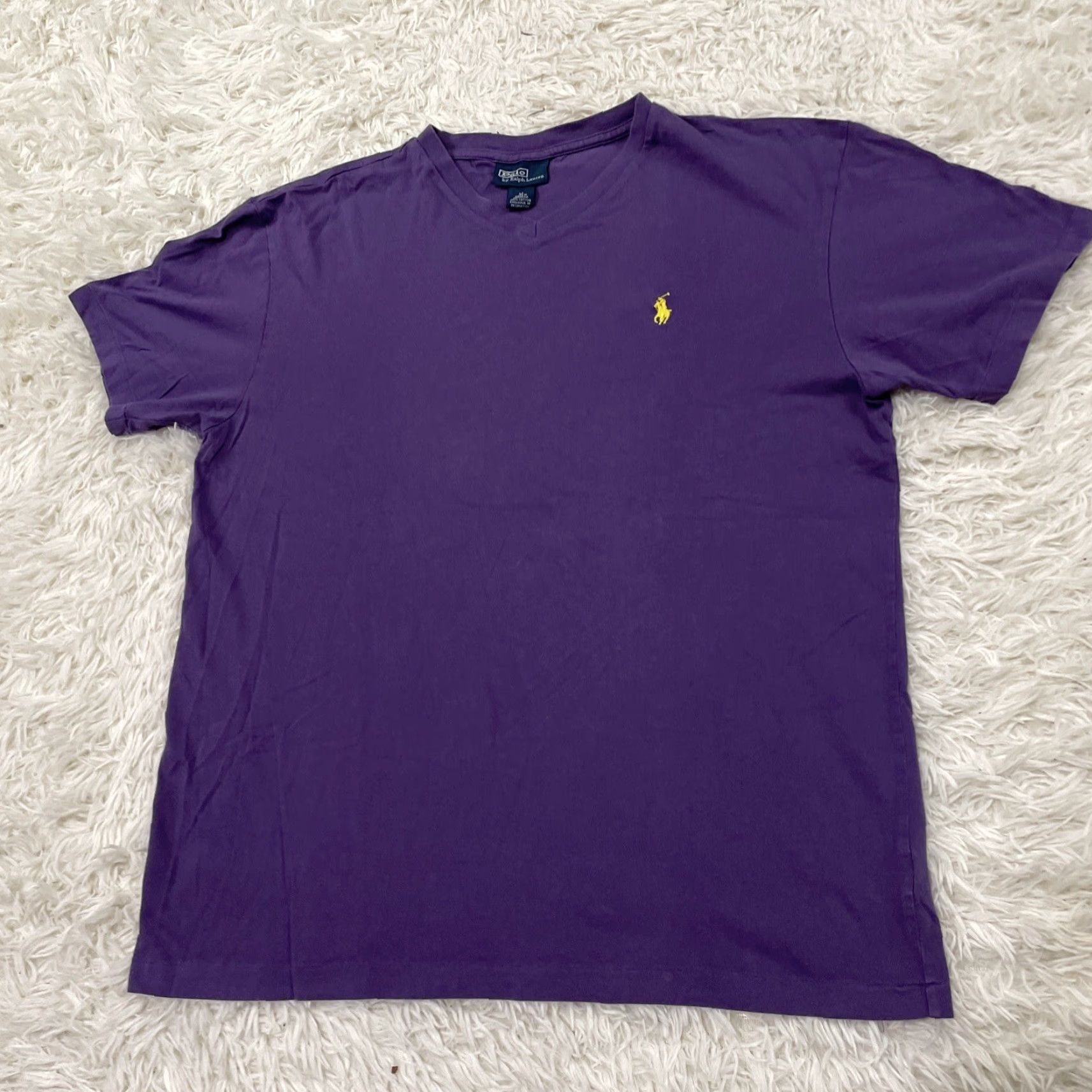 Polo Ralph Lauren VINTAGE POLO RALPH LAUREN Shirt Men L Purple V Tee 90s Single Stitch Polo Ralph Lauren Logo Embroidered Old Money Purple V-Neck T-Shirt Mens L Size US L / EU 52-54 / 3 - 3 Thumbnail