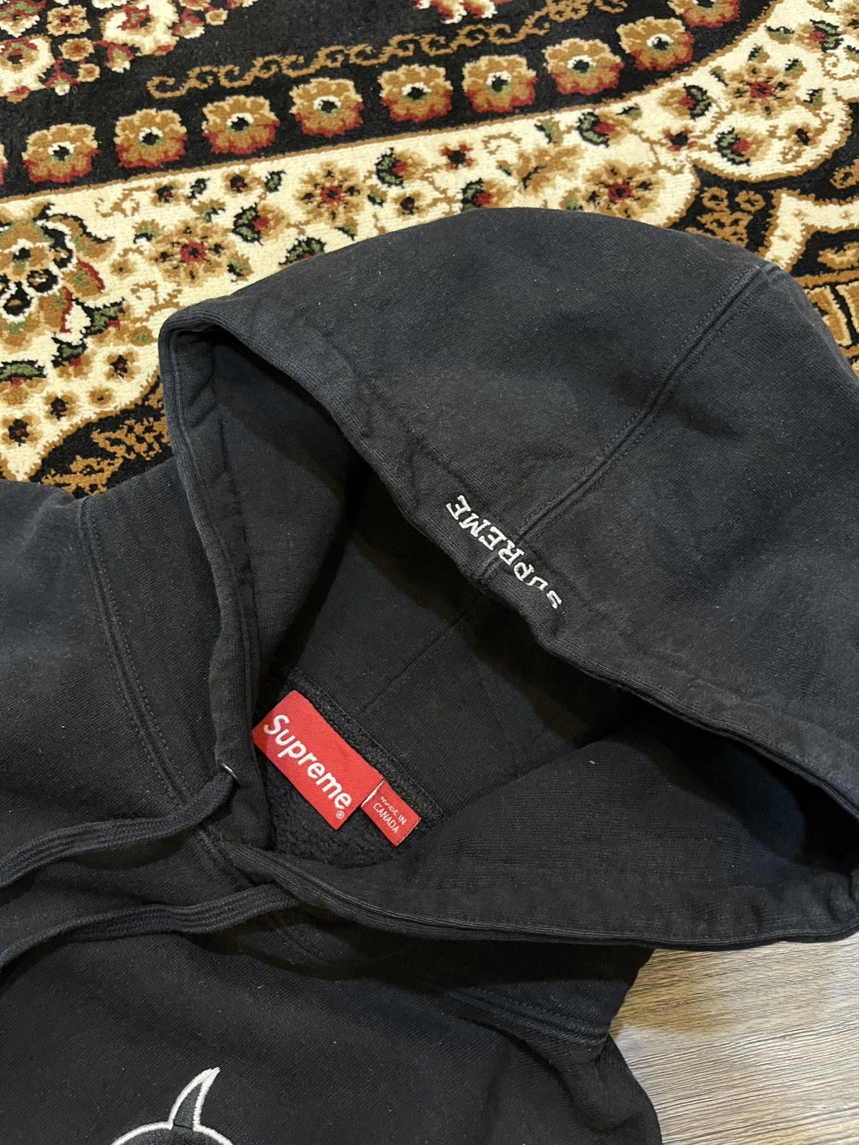 Supreme Supreme Logo S Devil FW22 Size US S / EU 44-46 / 1 - 5 Thumbnail
