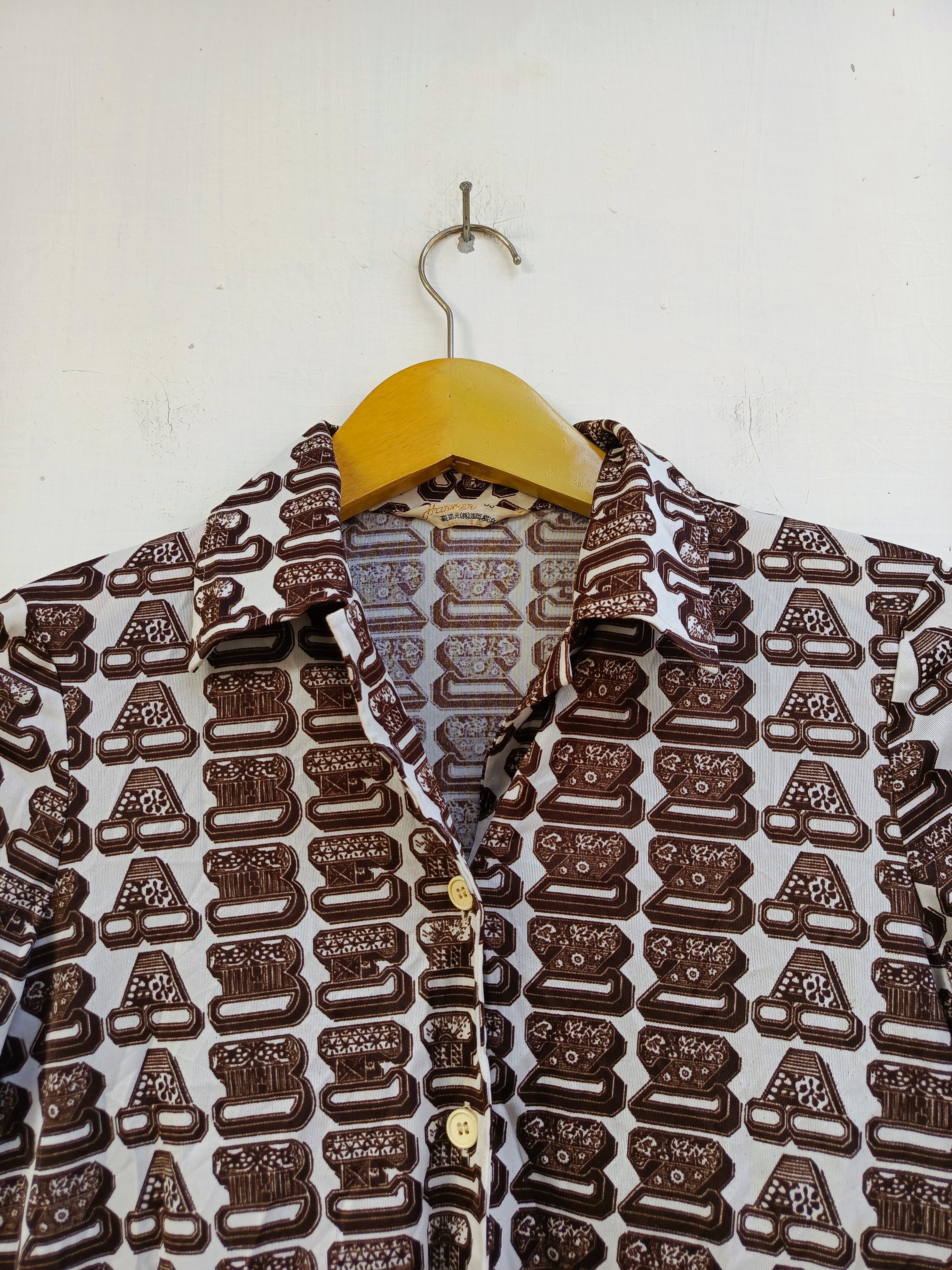 Japanese Brand Harmer full print font pattern button ups Size M / US 6-8 / IT 42-44 - 2 Thumbnail