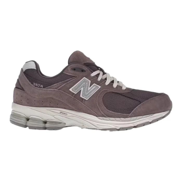 image of New Balance 2002R Shoes in Black Fig/Taupe, Men's (Size 11)