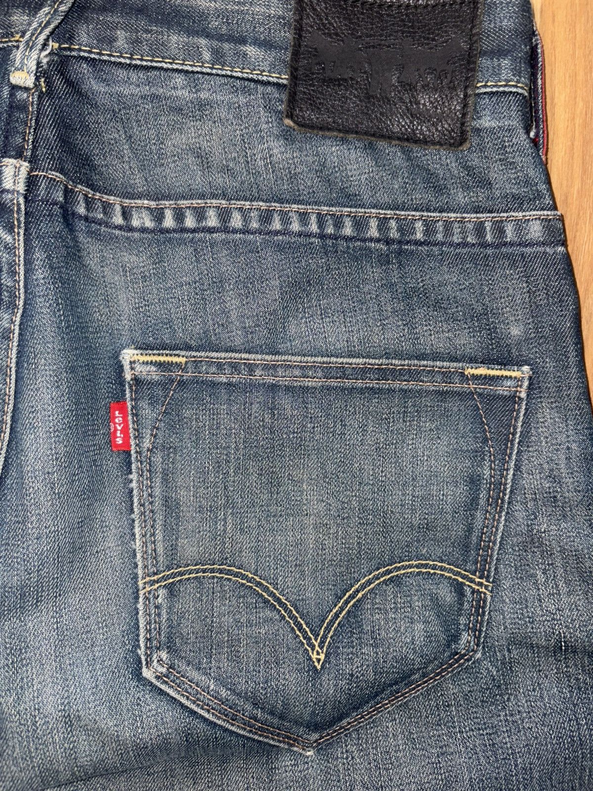 Levi's Vintage Clothing Levi’s Archive 2005 Premium R0700 GeometricPocket DenimJeans Size US 32 / EU 48 - 8 Thumbnail