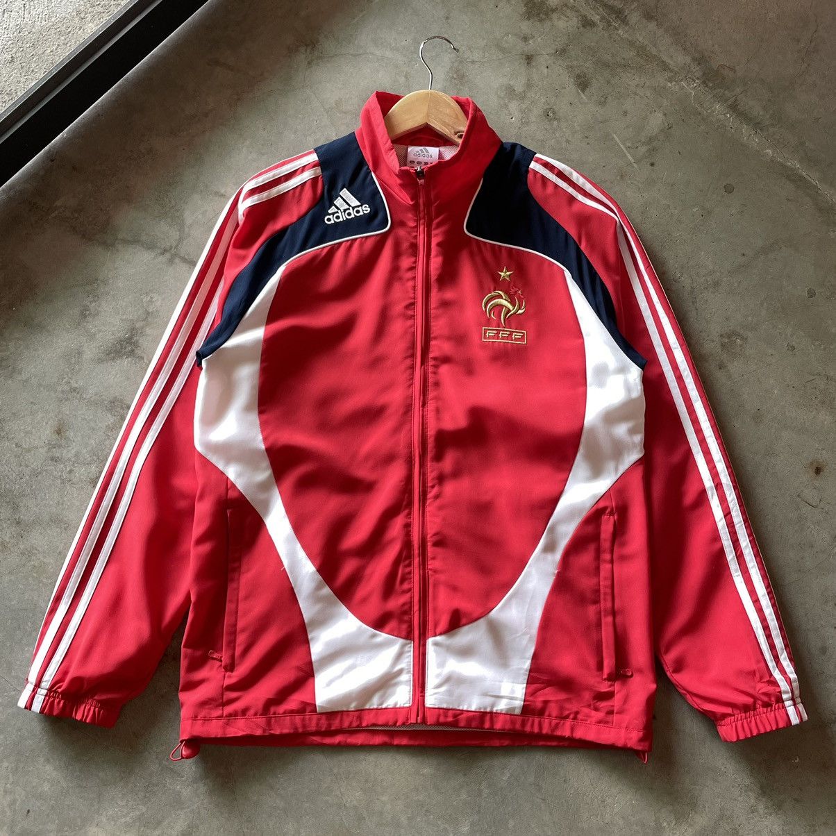 Vintage Y2K 2008 France Windbreaker