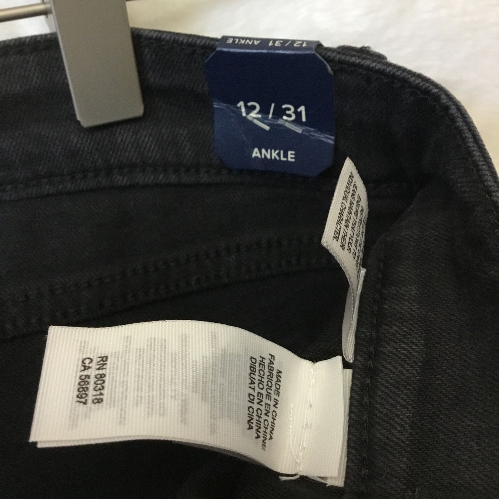Lucky Brand Lucky Brand Black Ava Skinny Jeans and Velvet Floral Detail Size 31" - 8 Thumbnail