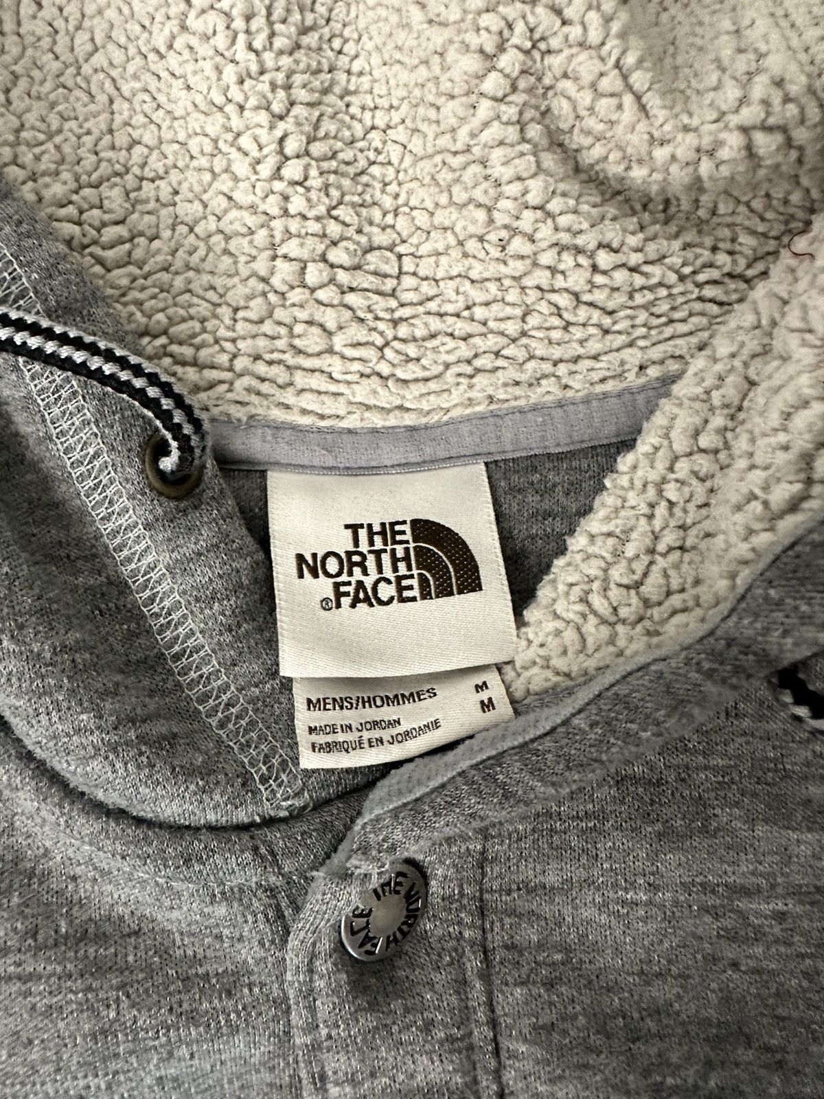 The North Face Grey North Face button up Size US M / EU 48-50 / 2 - 3 Thumbnail
