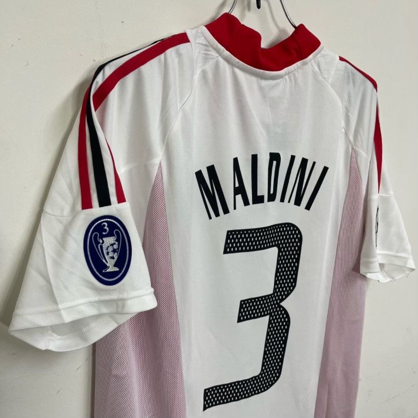 Vintage 02-03 Maldini AC Milan Away Soccer Jersey Size US L / EU 52-54 / 3 - 4 Thumbnail