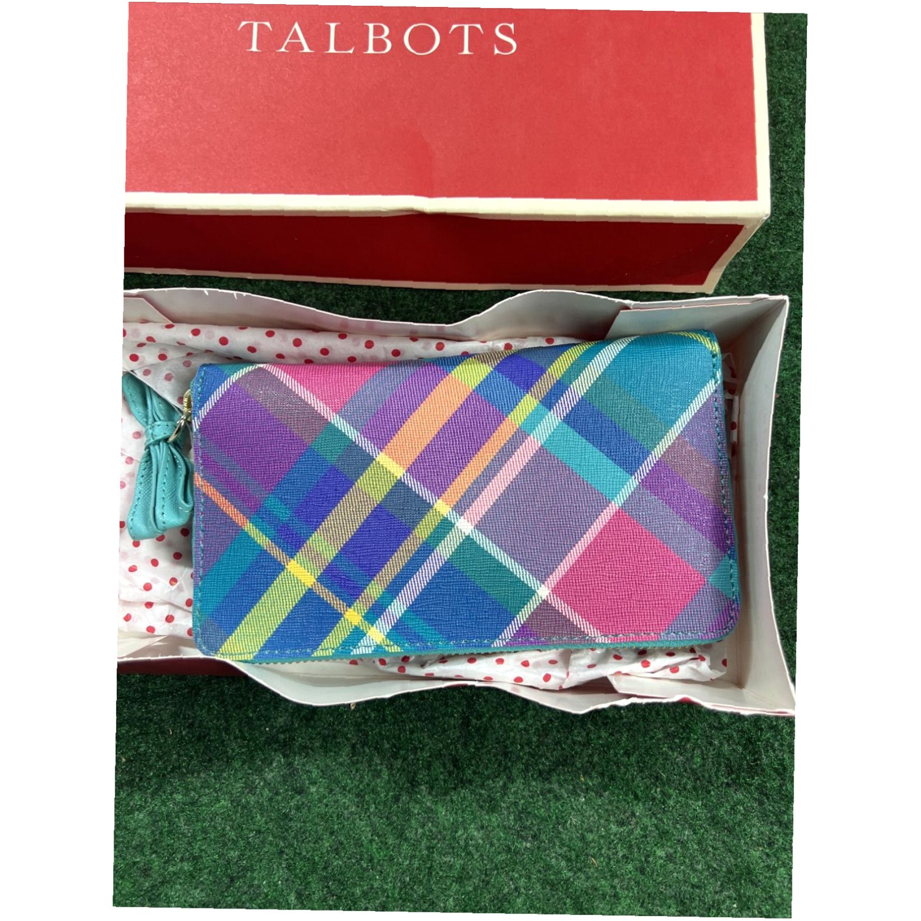 Talbots TALBOTS NEW W/TAG $69.50 PRINTED SAFFIANO LEATHER ZIP AROUND WALLET Size ONE SIZE - 2 Thumbnail