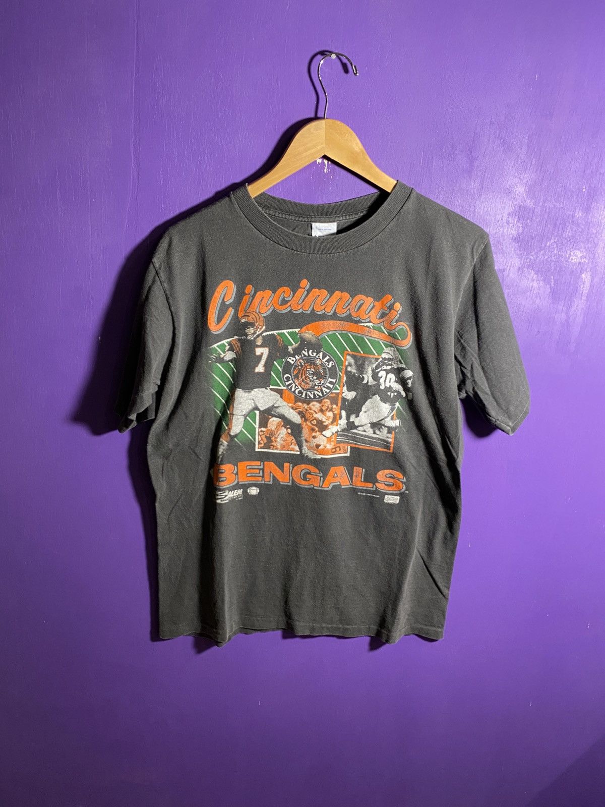 Salem Sportswear Vintage 1987 Salem sportswear bengals faded player tee Size US M / EU 48-50 / 2 - 1 Thumbnail