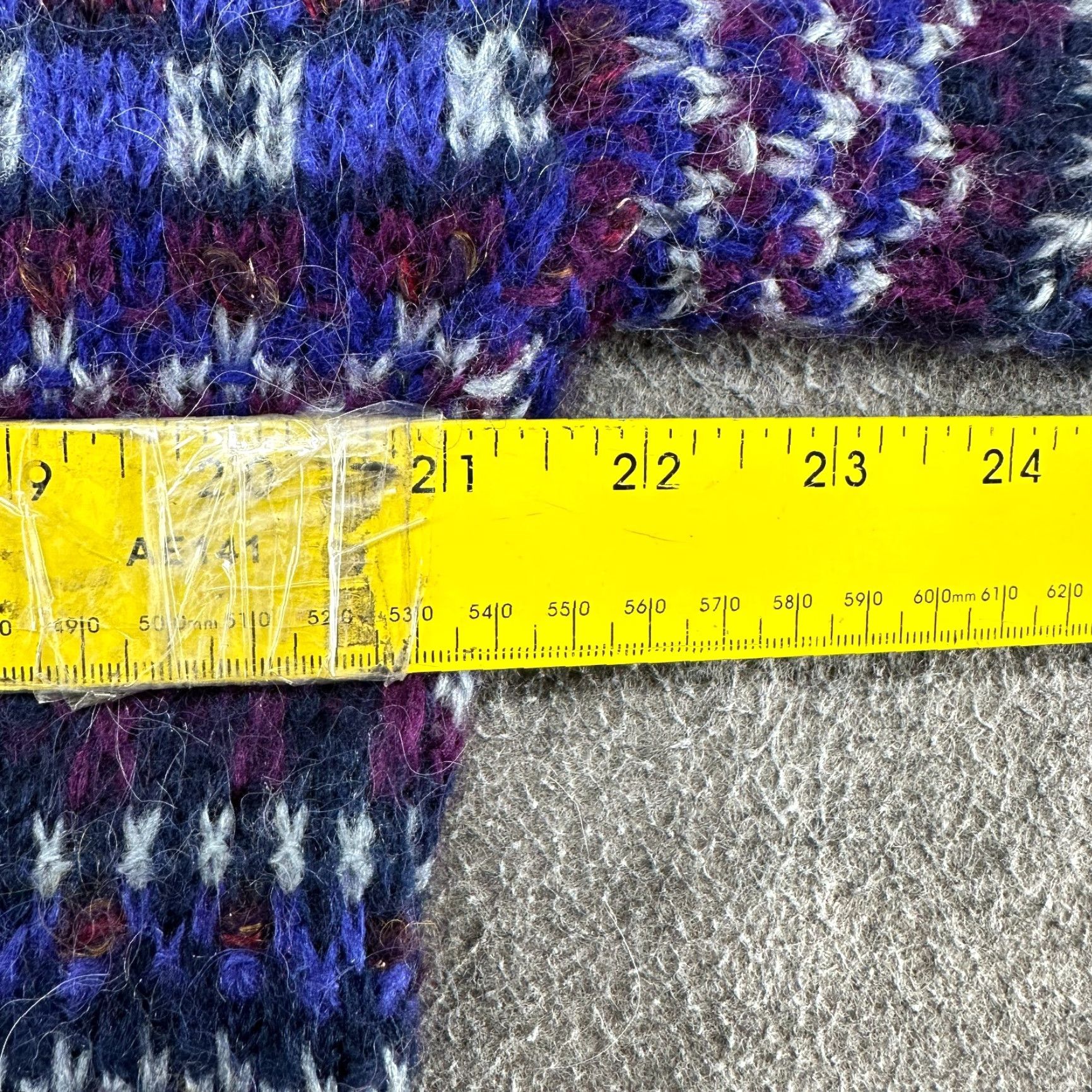 Vintage VINTAGE Katherine Bishop Sweater Women M Purple V Neck Wool Mohair Fair Isle 90s Women Size M / US 6-8 / IT 42-44 - 6 Thumbnail