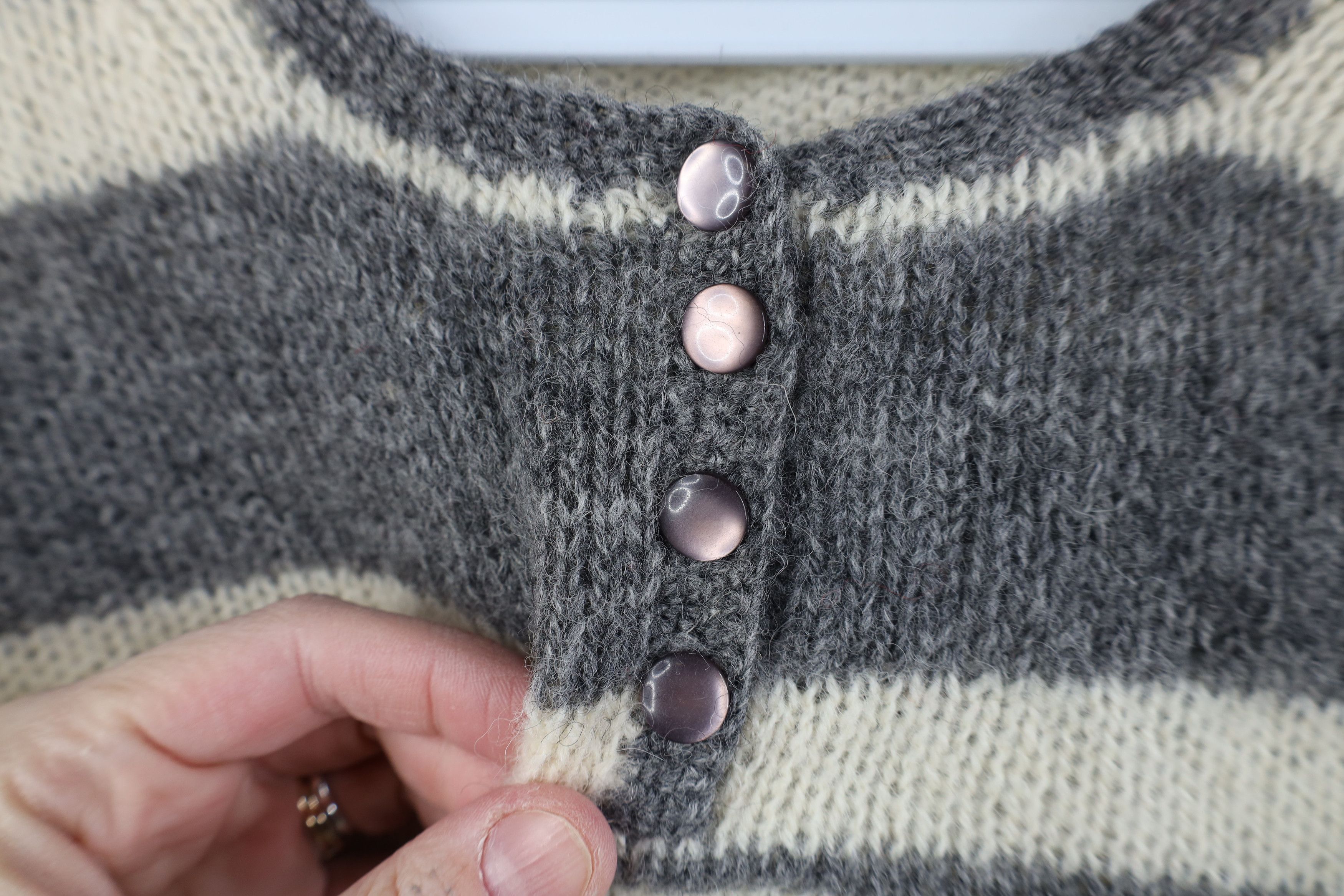 Vintage Vintage 60s 70s Streetwear Striped Wool Knit Henley Sweater Size S / US 4 / IT 40 - 4 Thumbnail