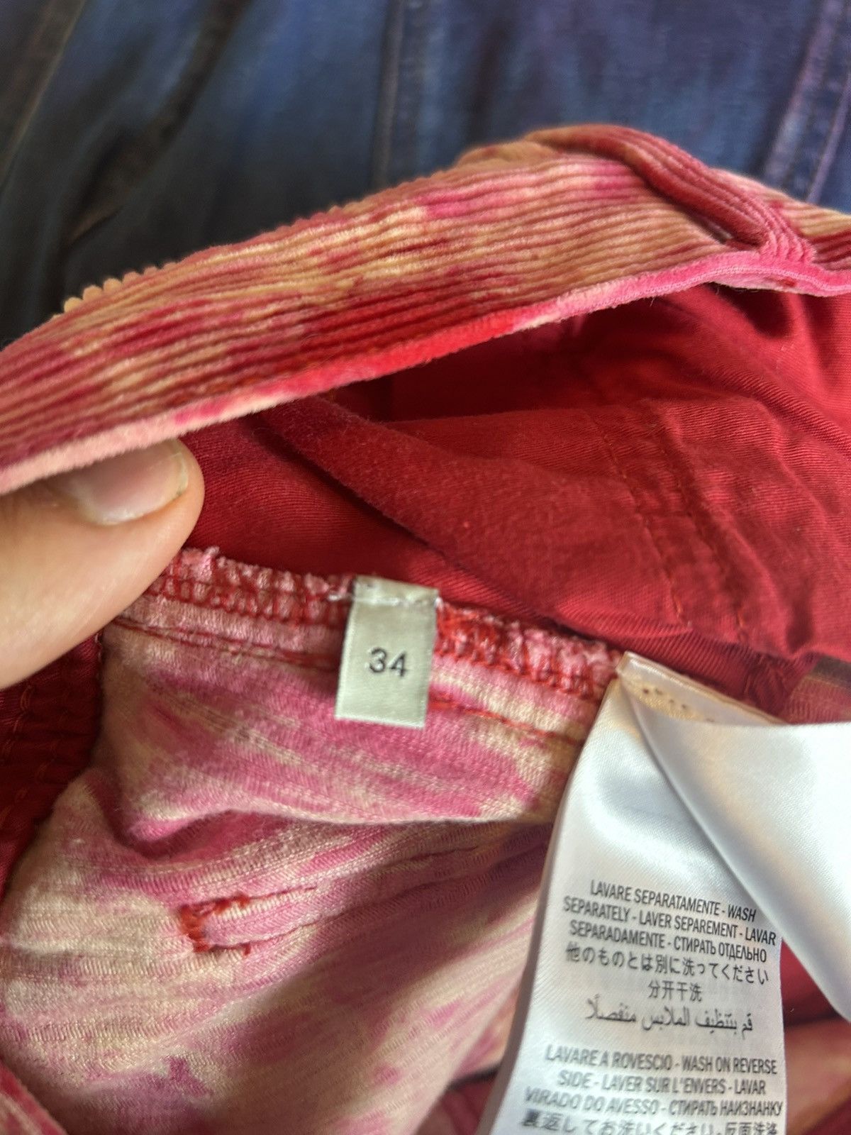 Gucci FW17 Gucci Tie Dye Corduroy Pants Size US 34 / EU 50 - 13 Thumbnail